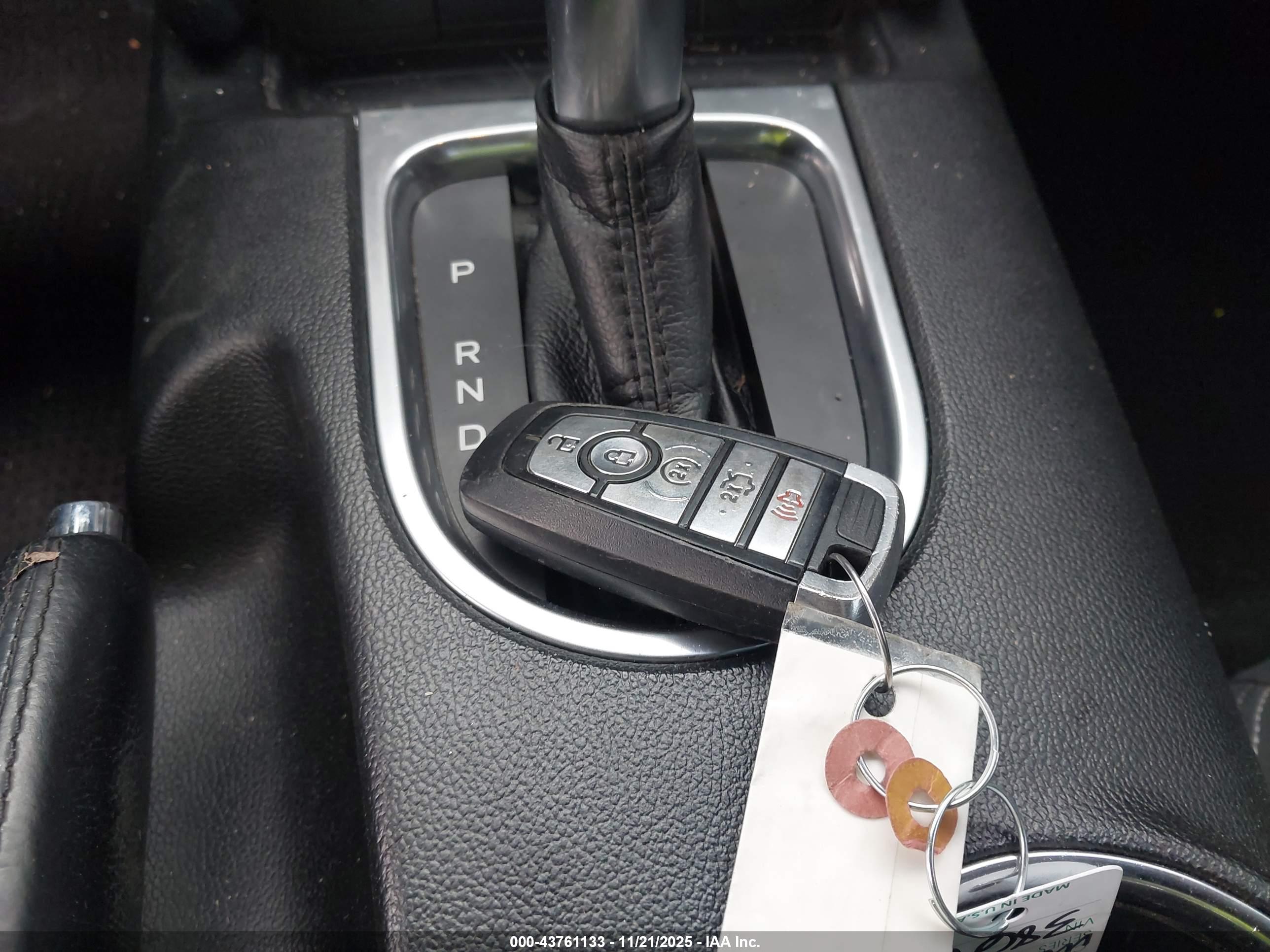 FORD MUSTANG image 11