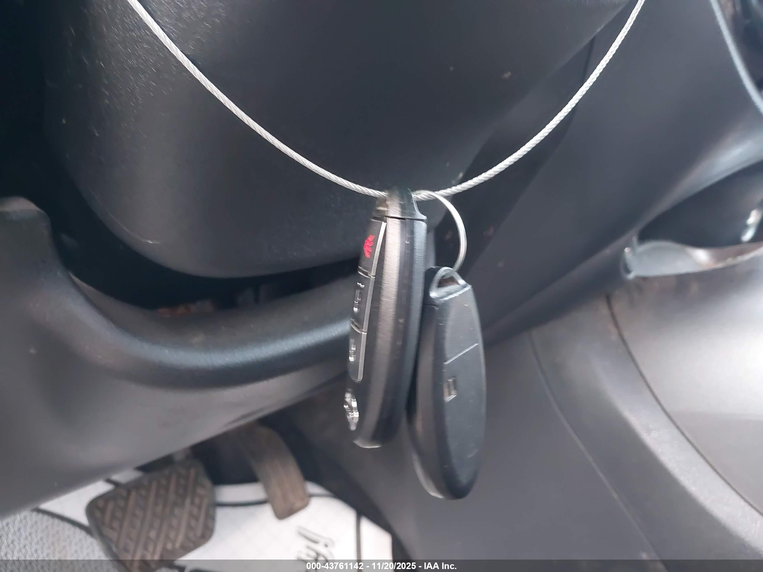 NISSAN JUKE image 11