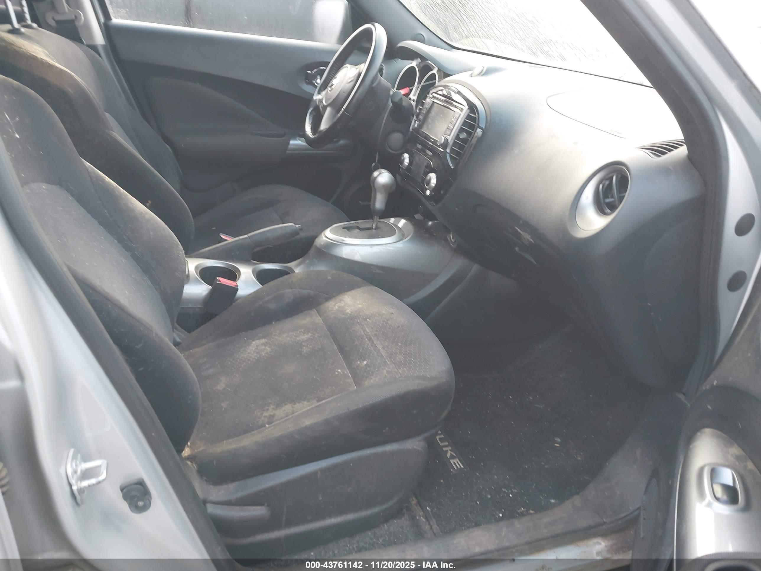 NISSAN JUKE image 5