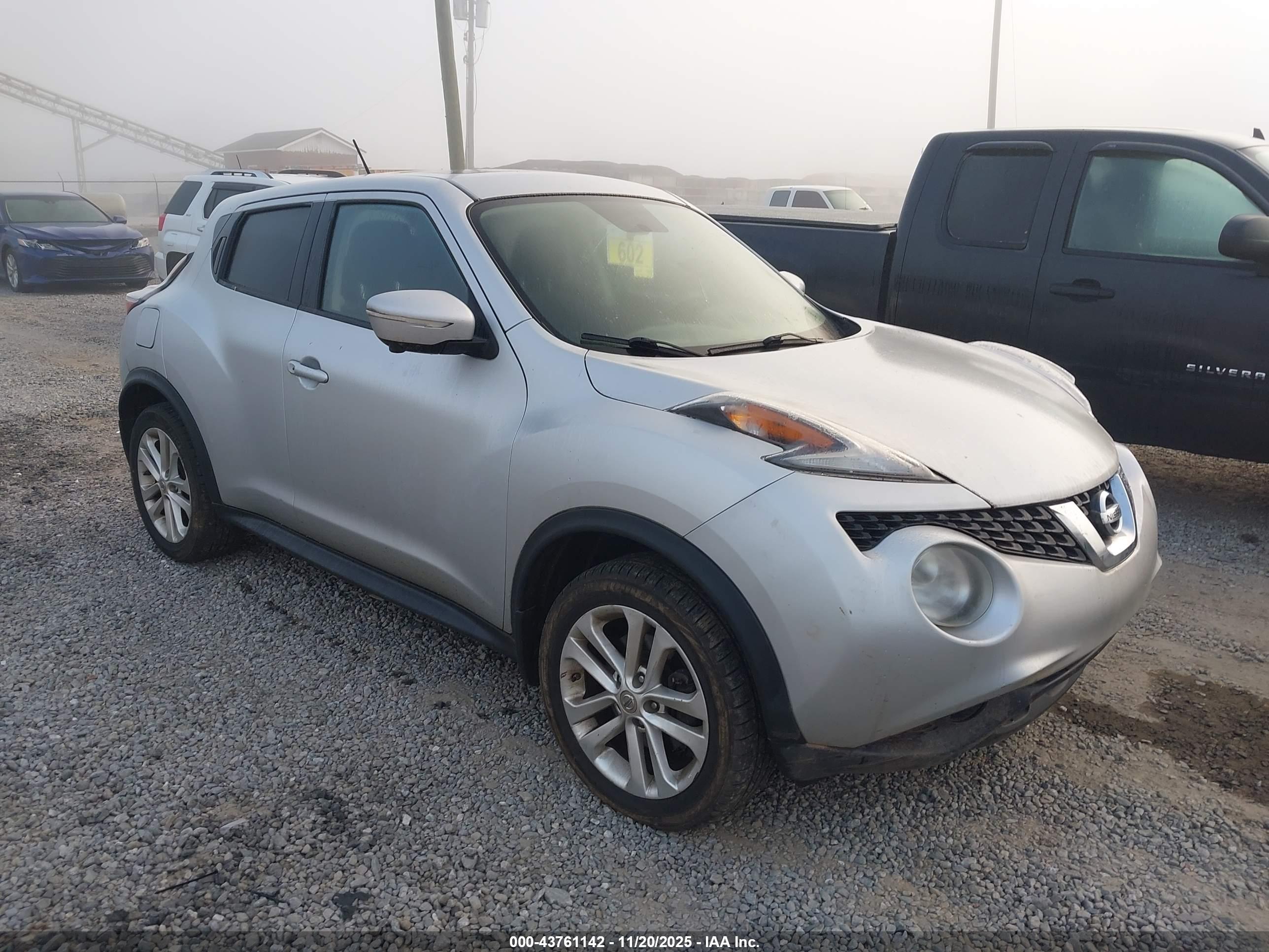 NISSAN JUKE image 6