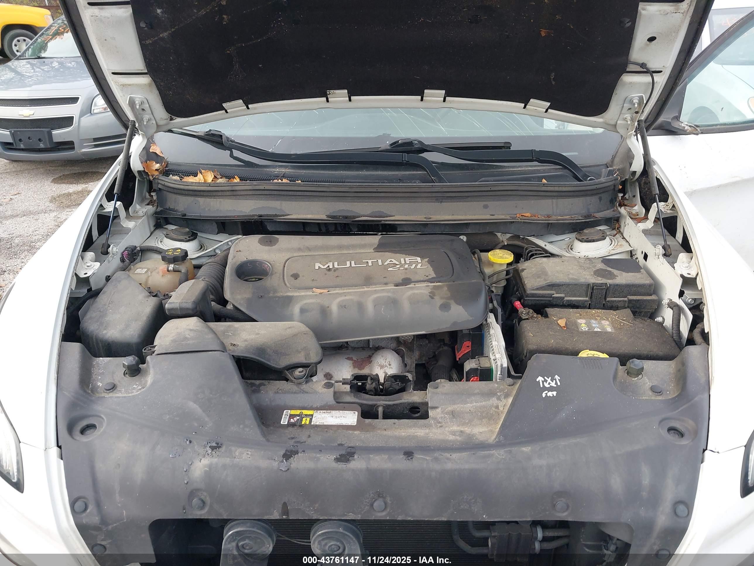 JEEP CHEROKEE image 10
