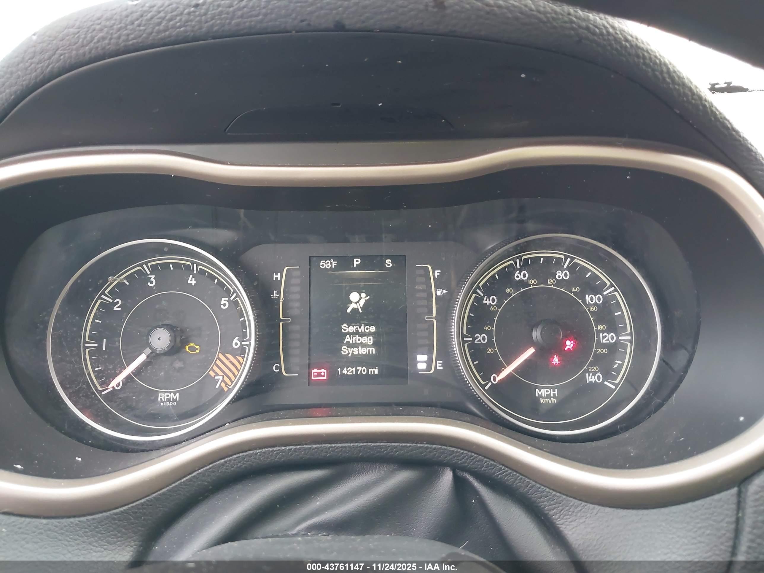 JEEP CHEROKEE image 7