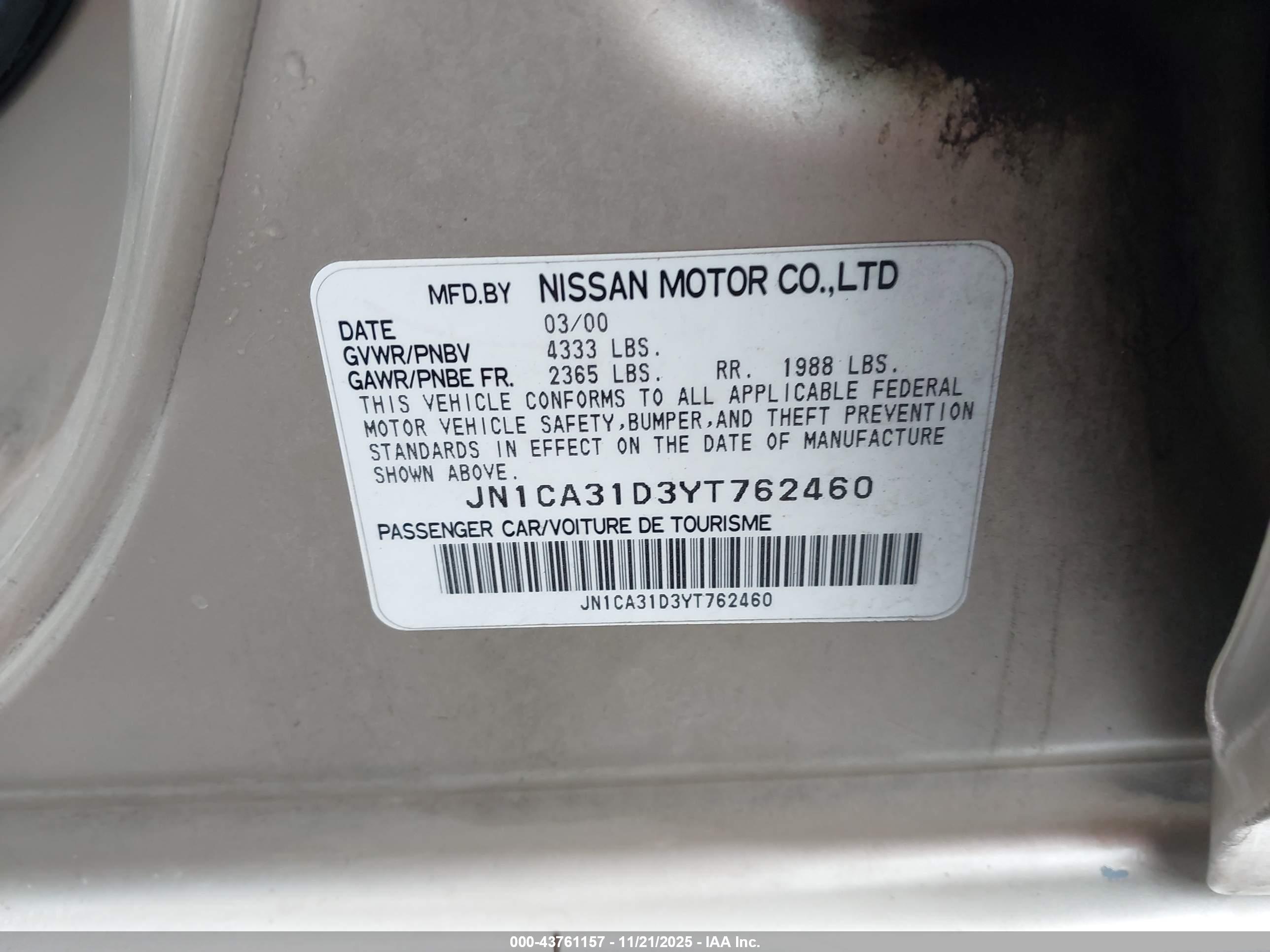 NISSAN MAXIMA image 9