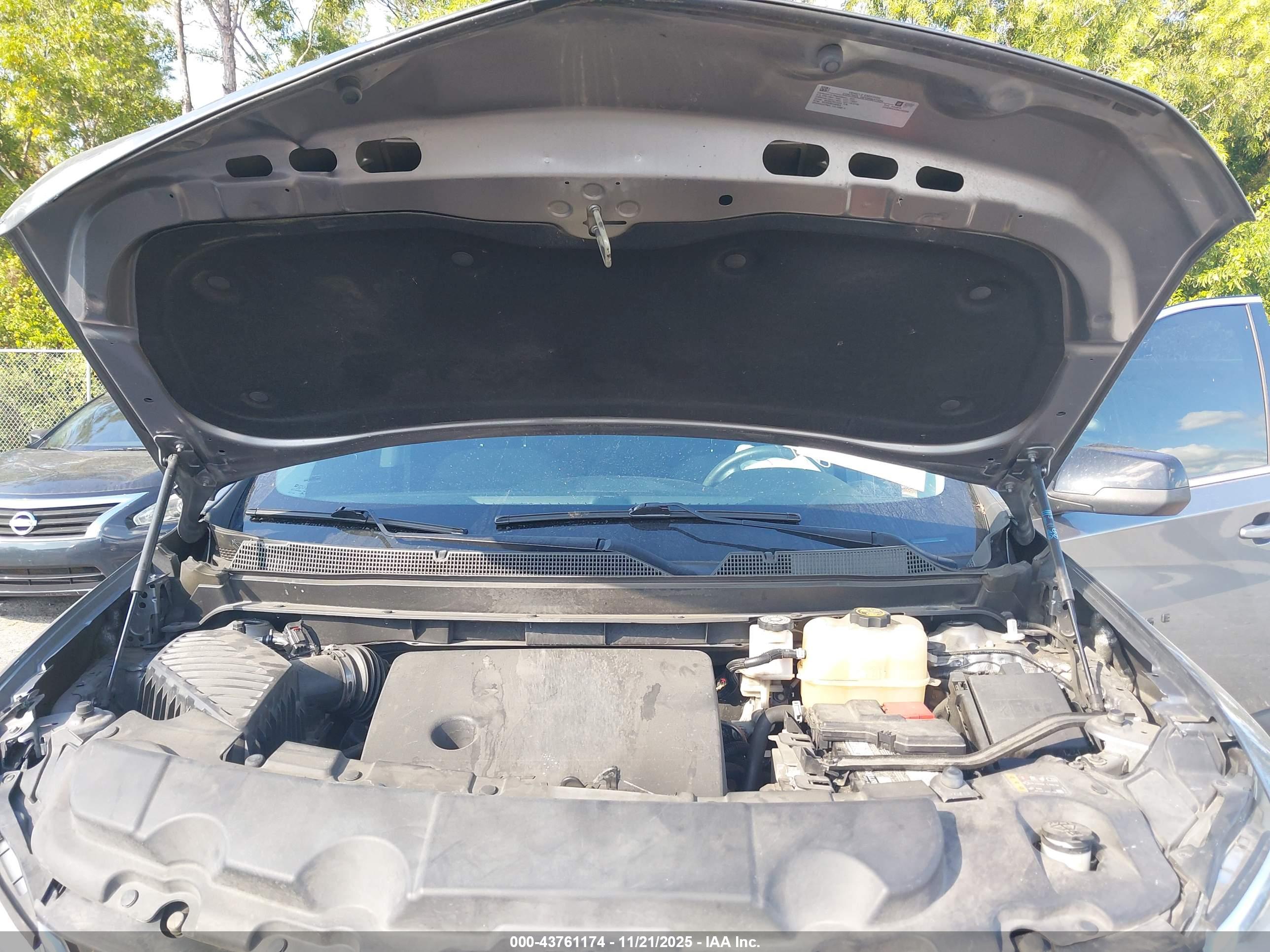 CHEVROLET TRAVERSE image 10