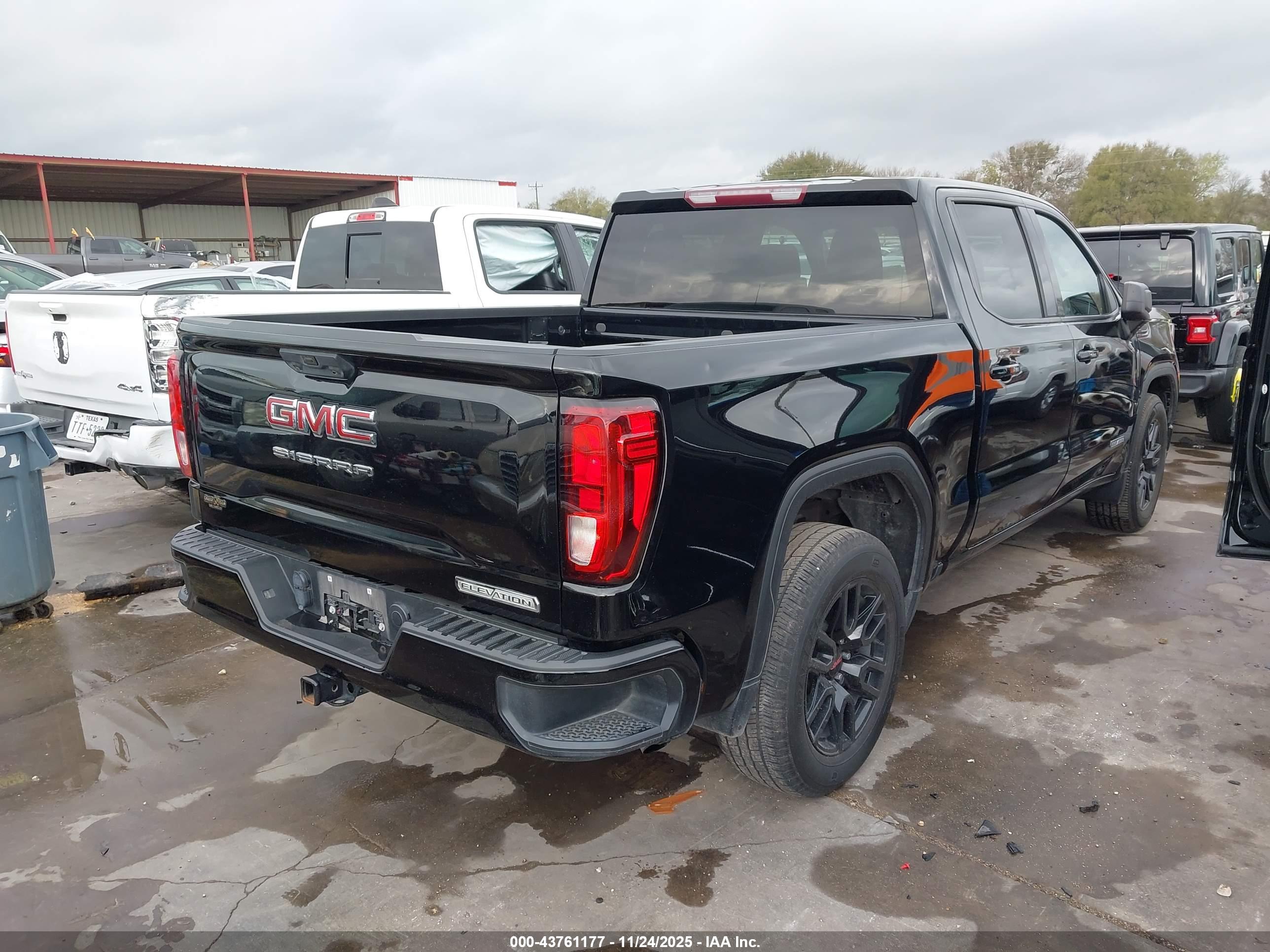 GMC SIERRA image 4