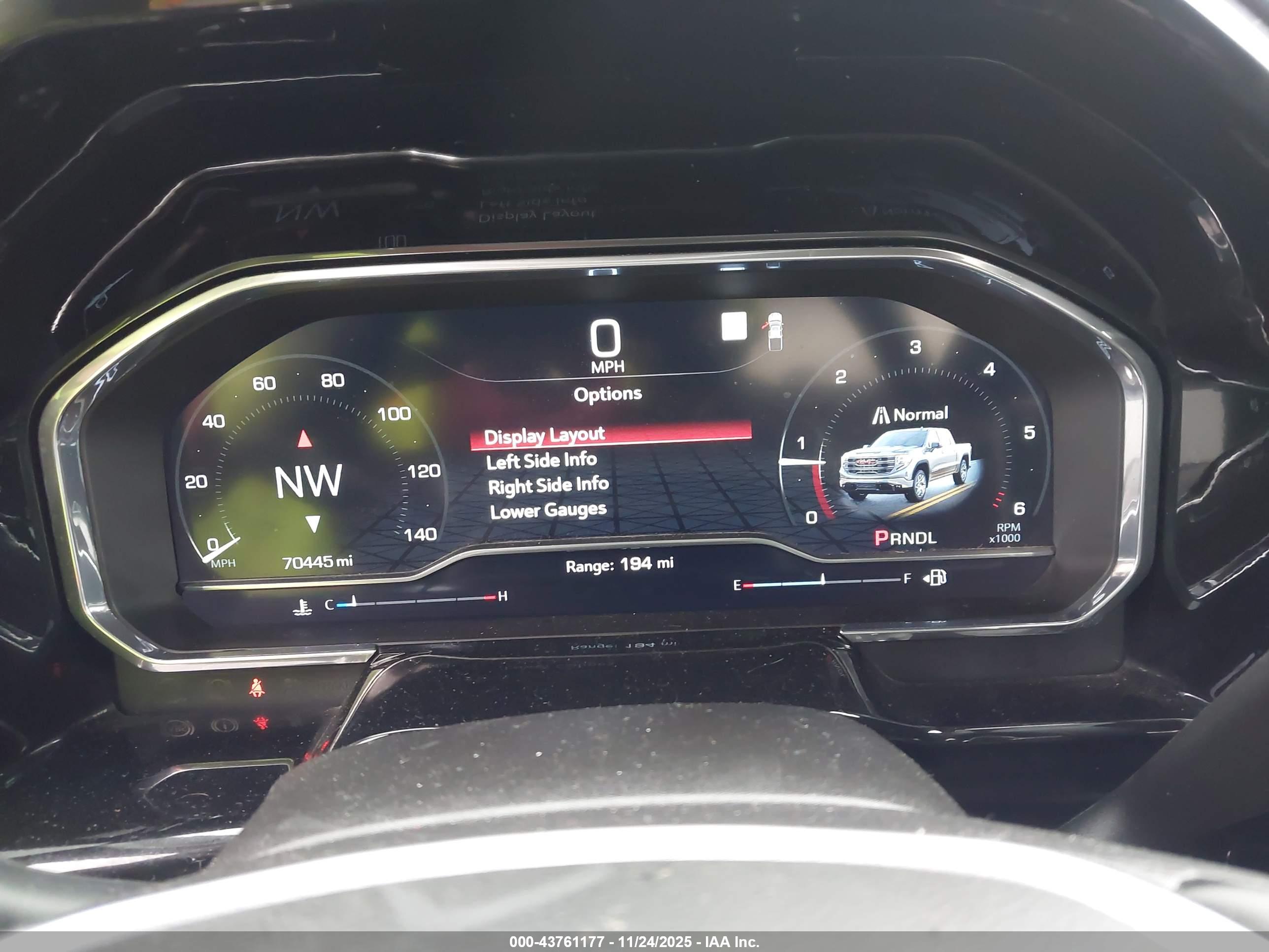 GMC SIERRA image 7