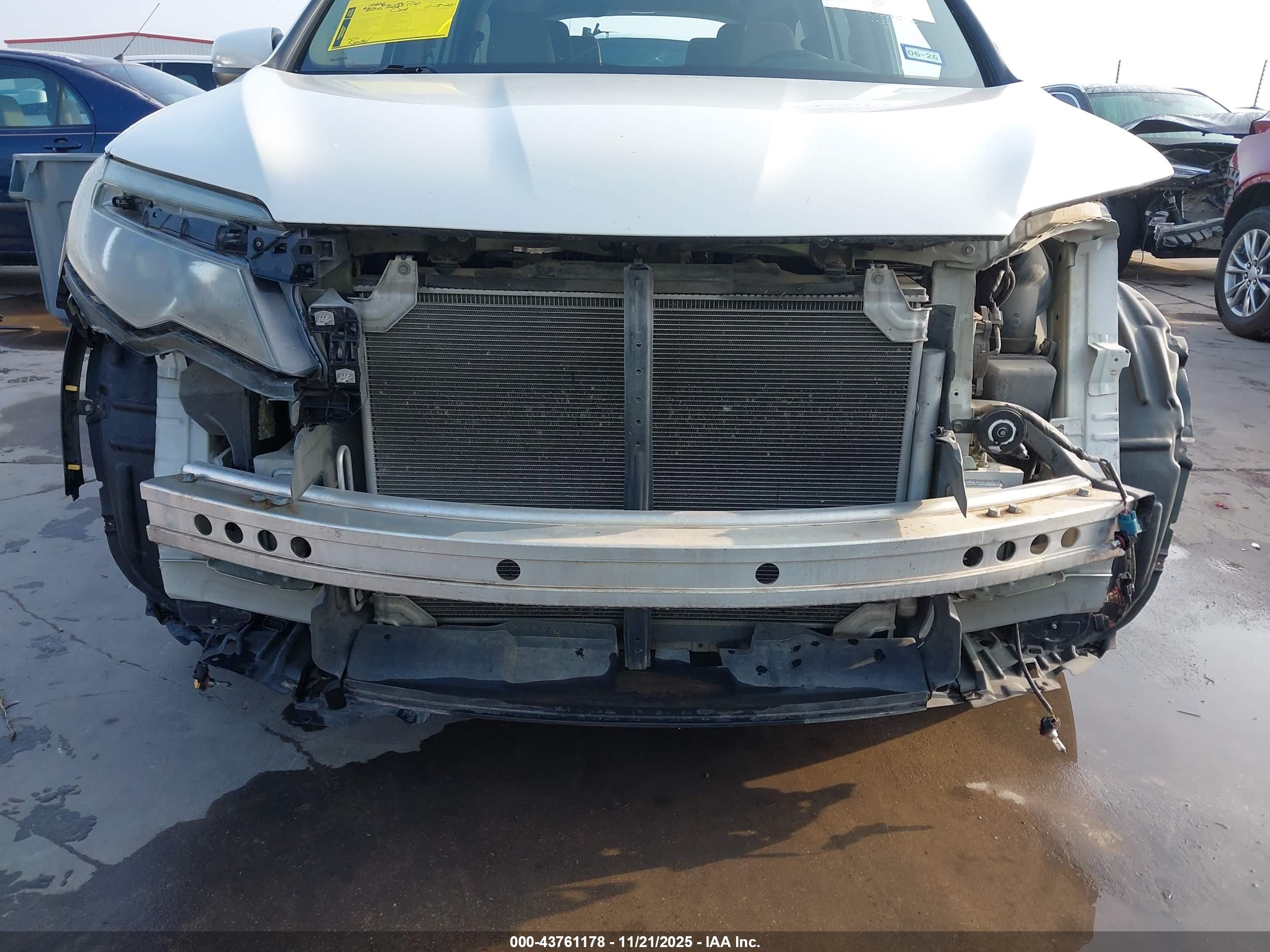 HONDA PILOT image 6