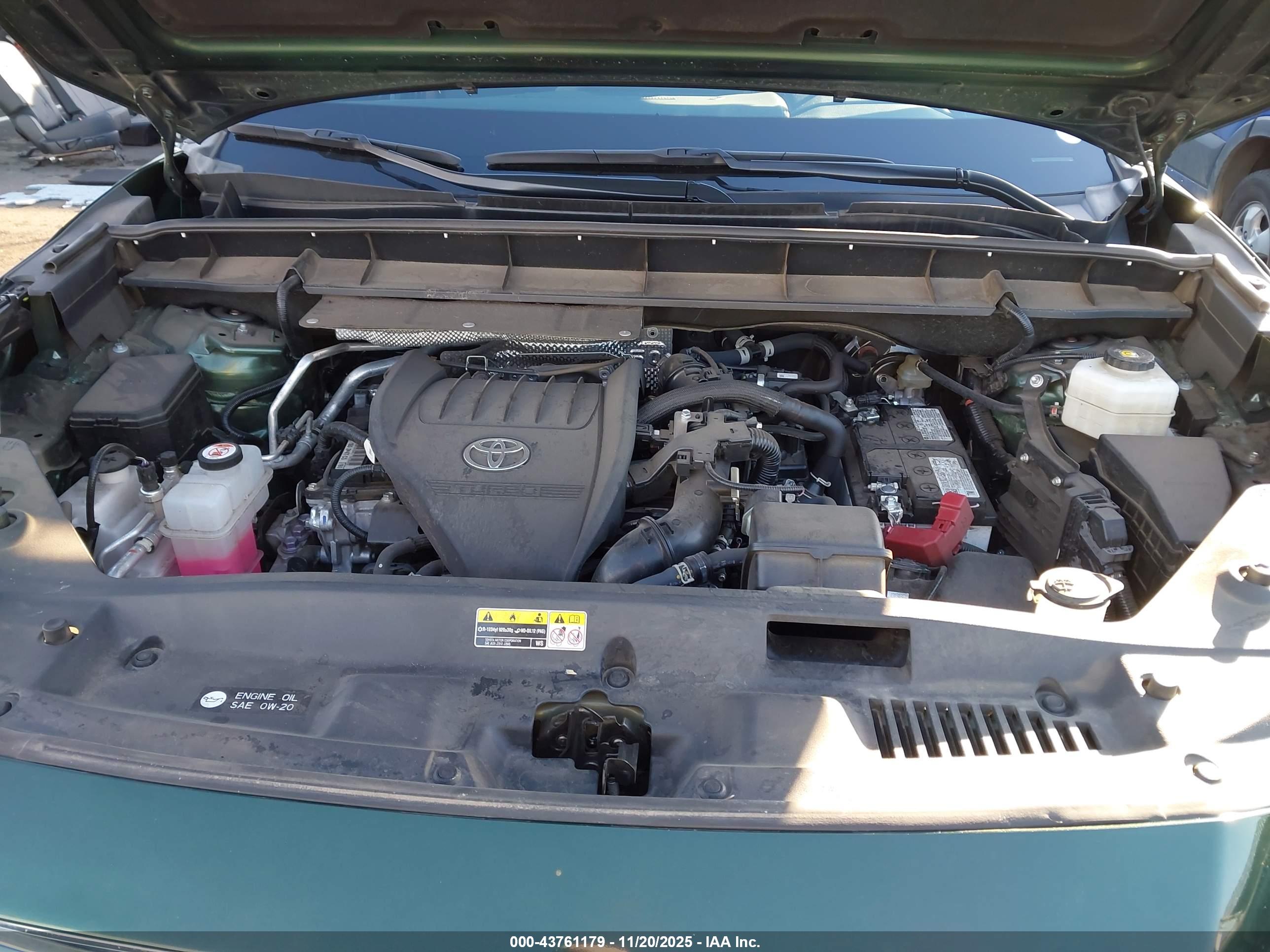 TOYOTA HIGHLANDER image 10