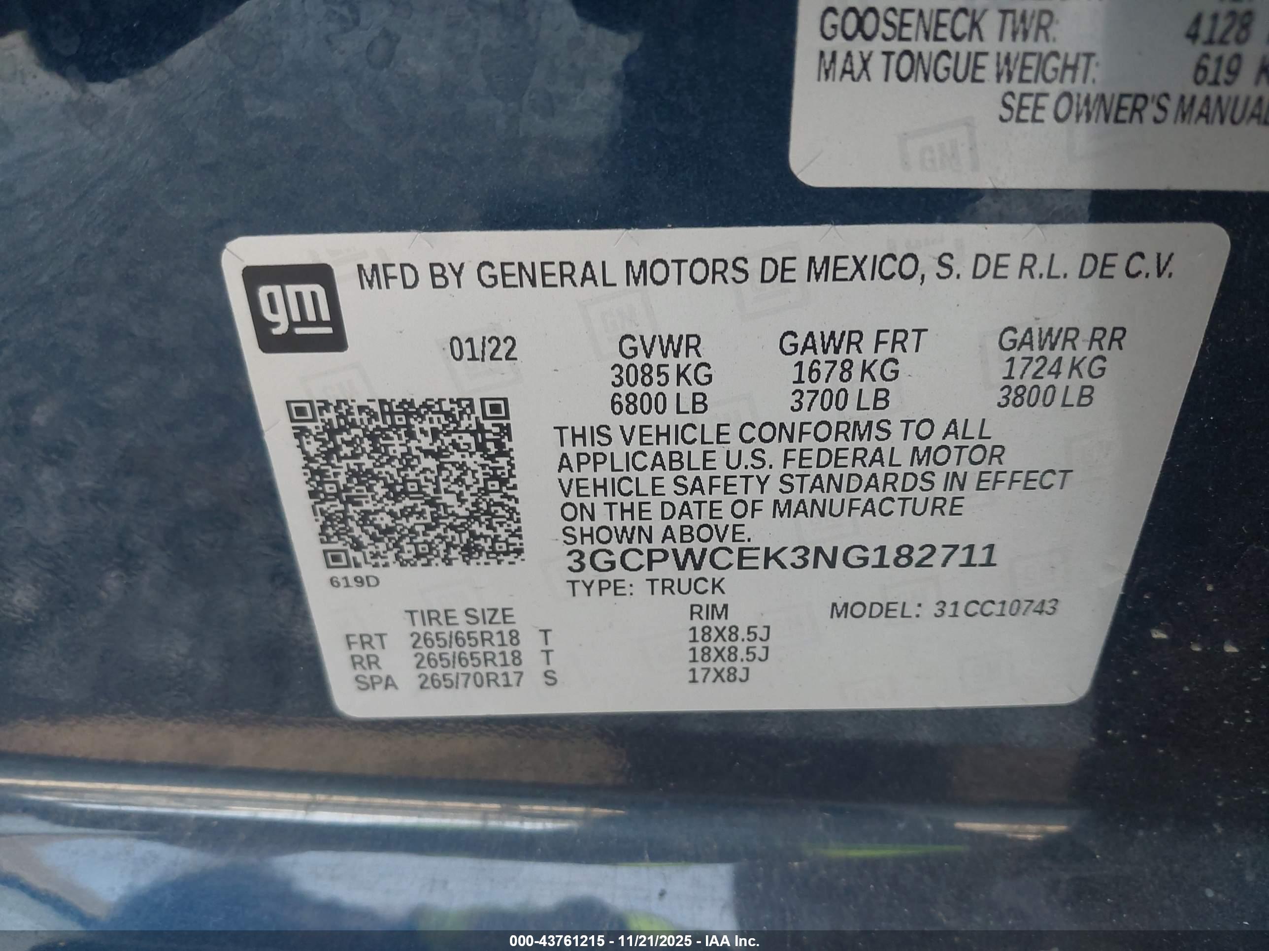 CHEVROLET SILVERADO image 9