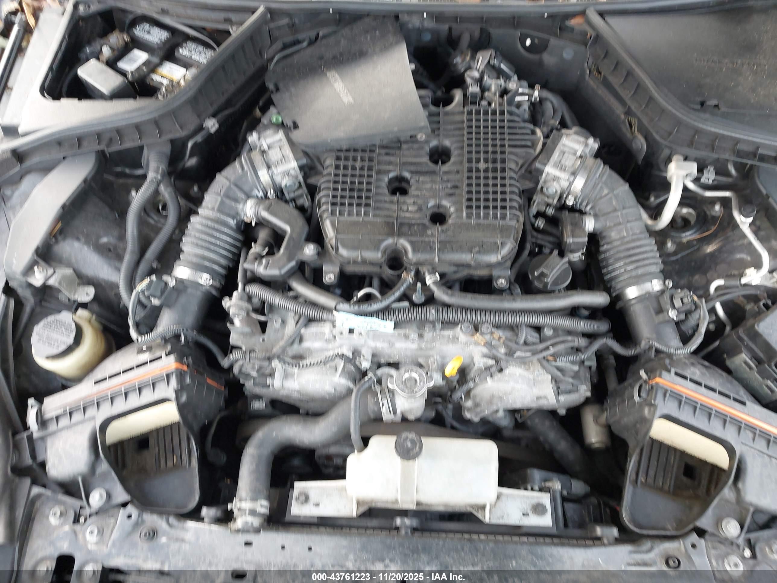 INFINITI Q50 image 10