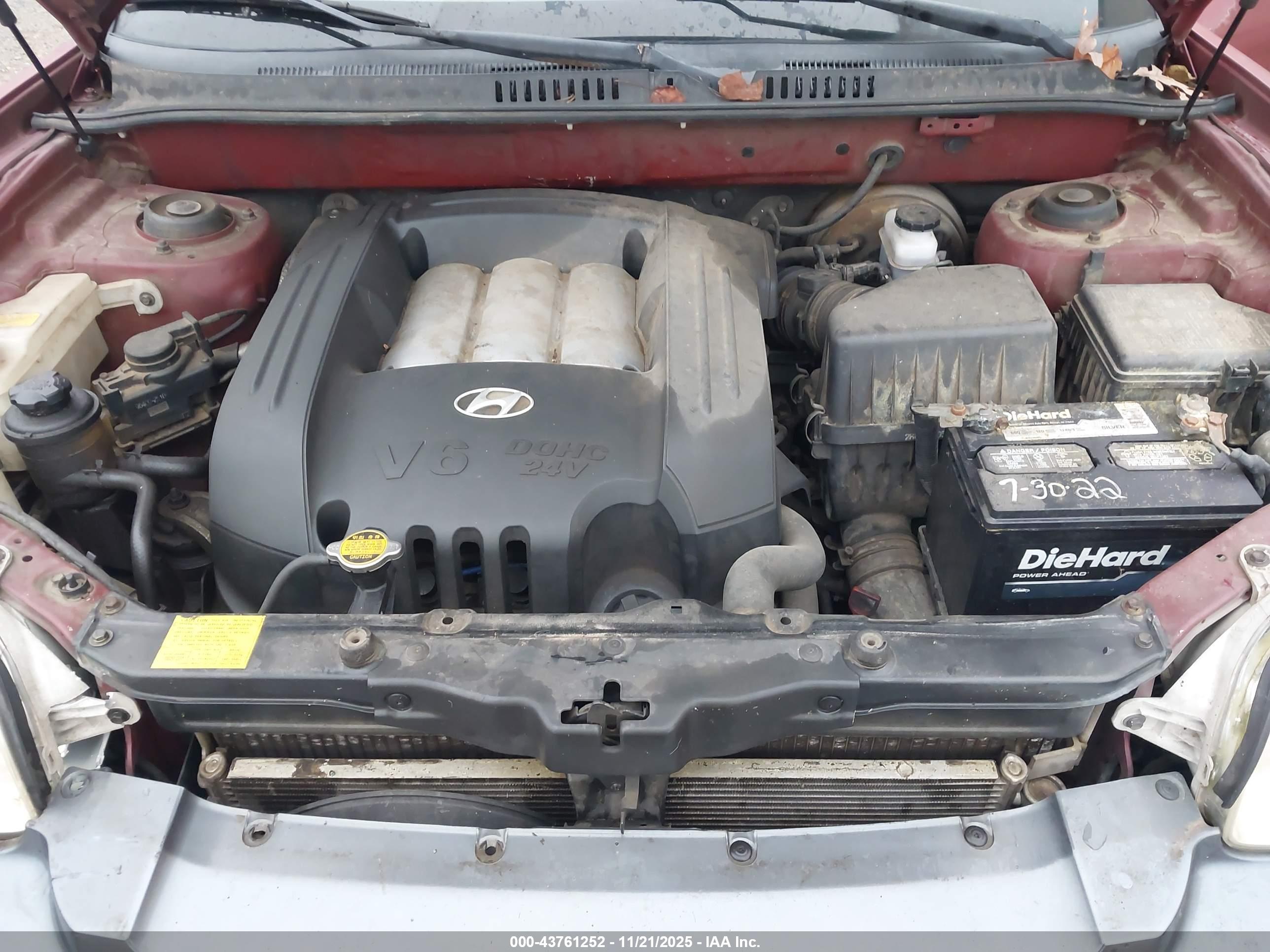 HYUNDAI SANTA image 10