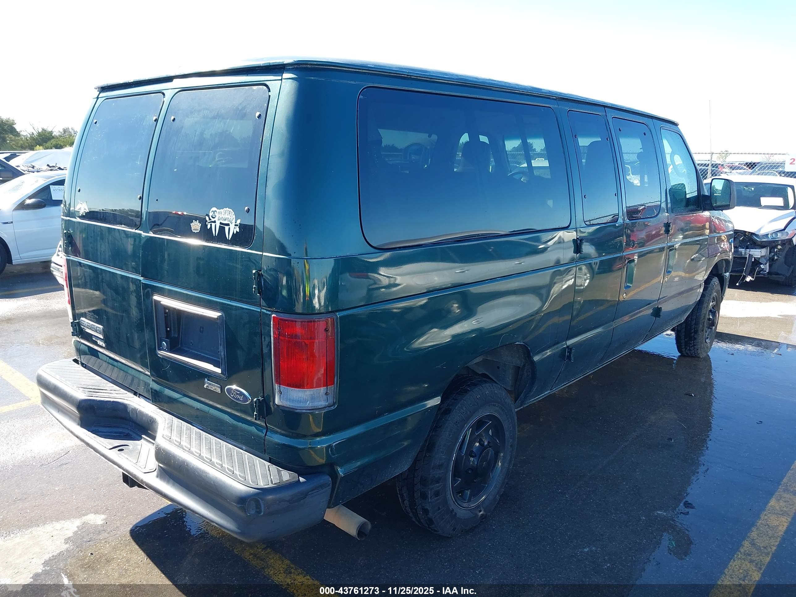 FORD E-350 image 4