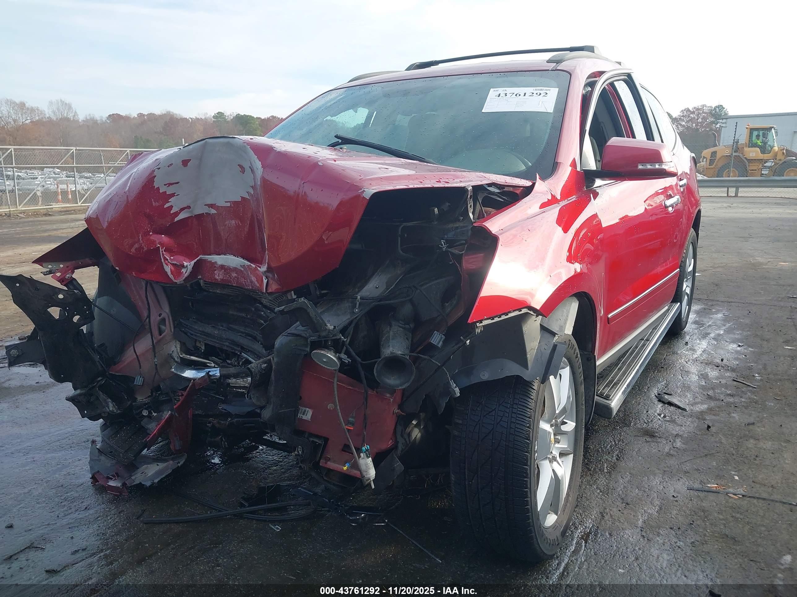 CHEVROLET TRAVERSE image 6