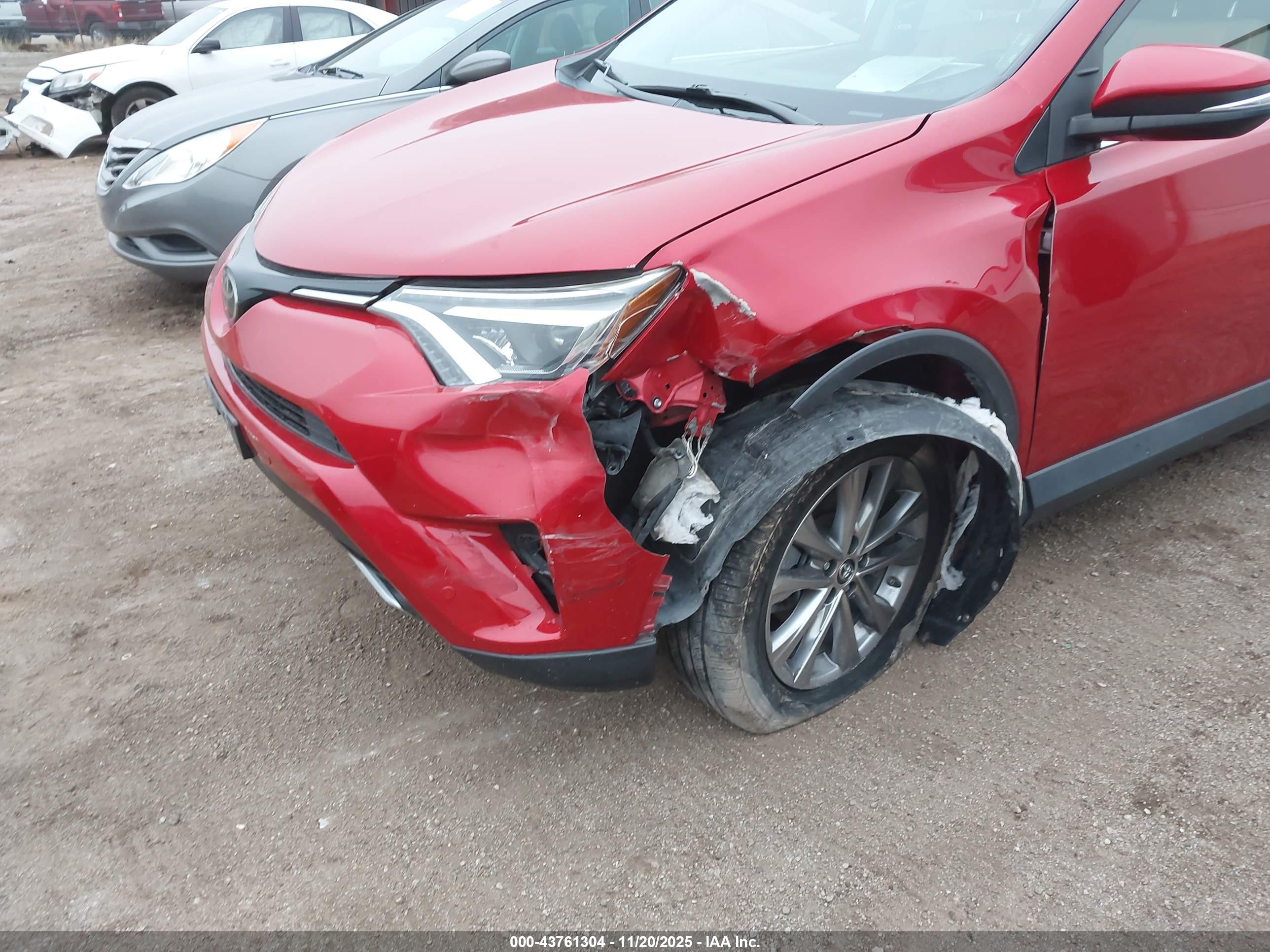 TOYOTA RAV4 image 6