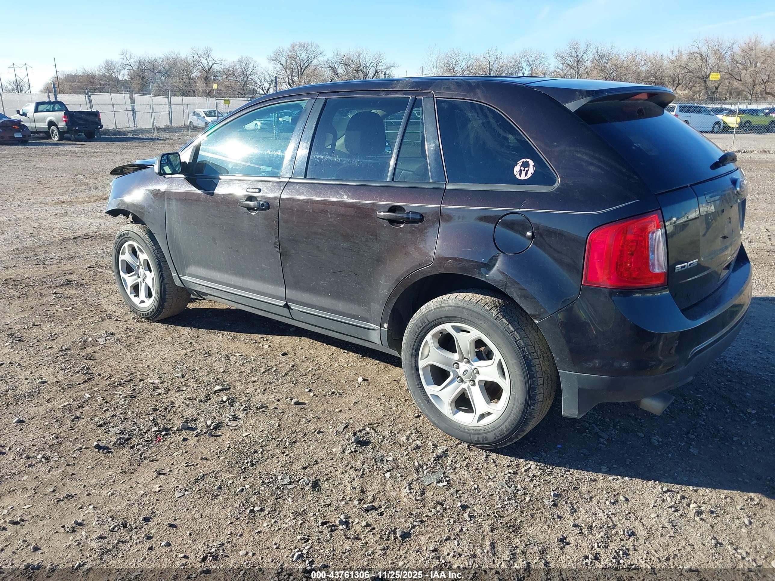FORD EDGE image 3