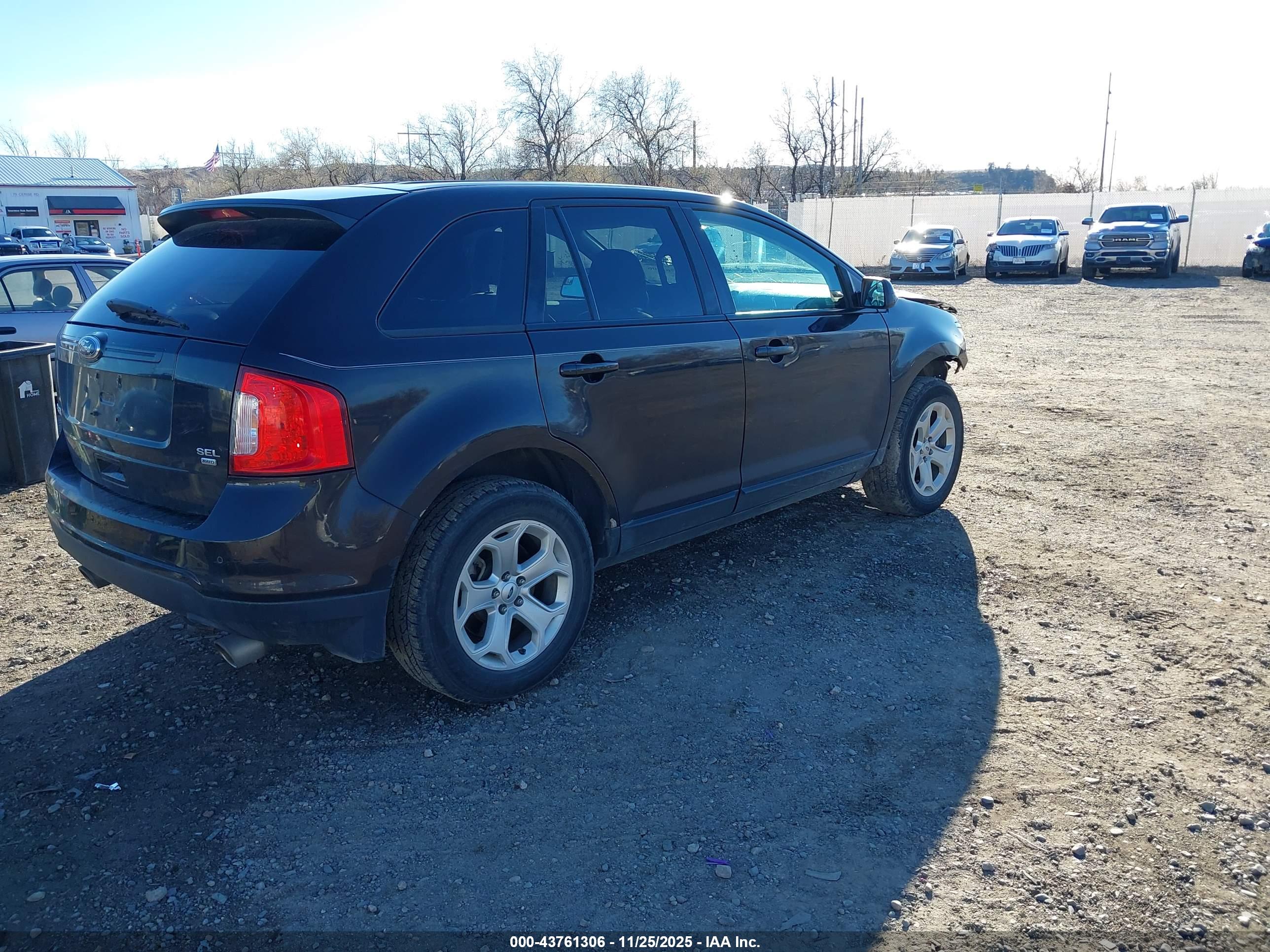 FORD EDGE image 4
