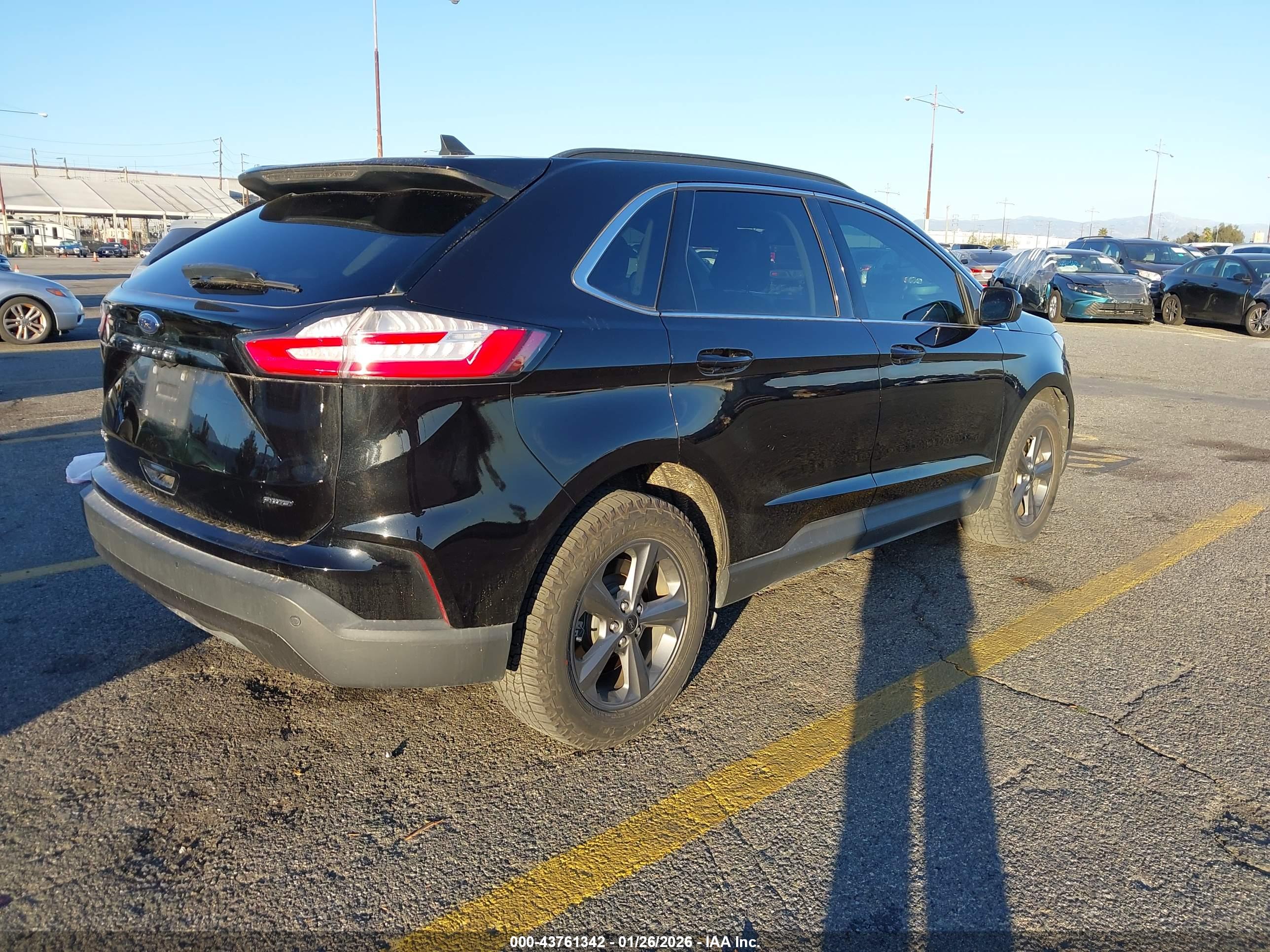 FORD EDGE image 4