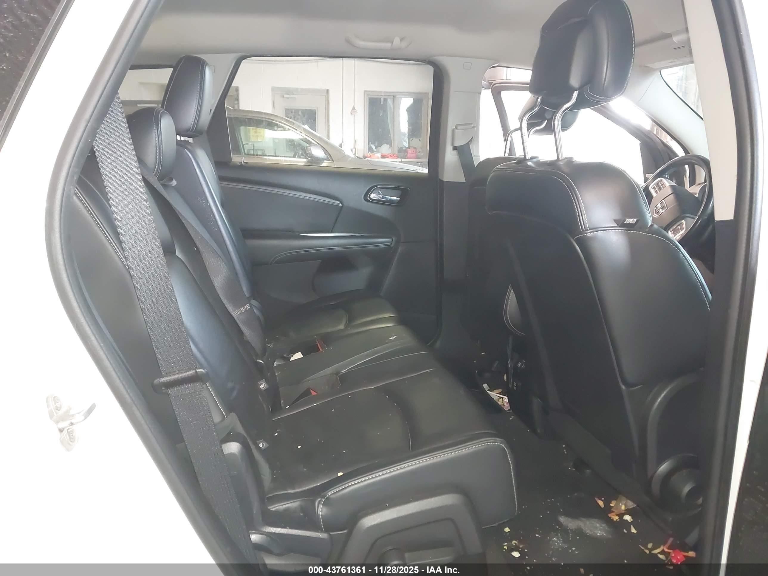 DODGE JOURNEY image 8