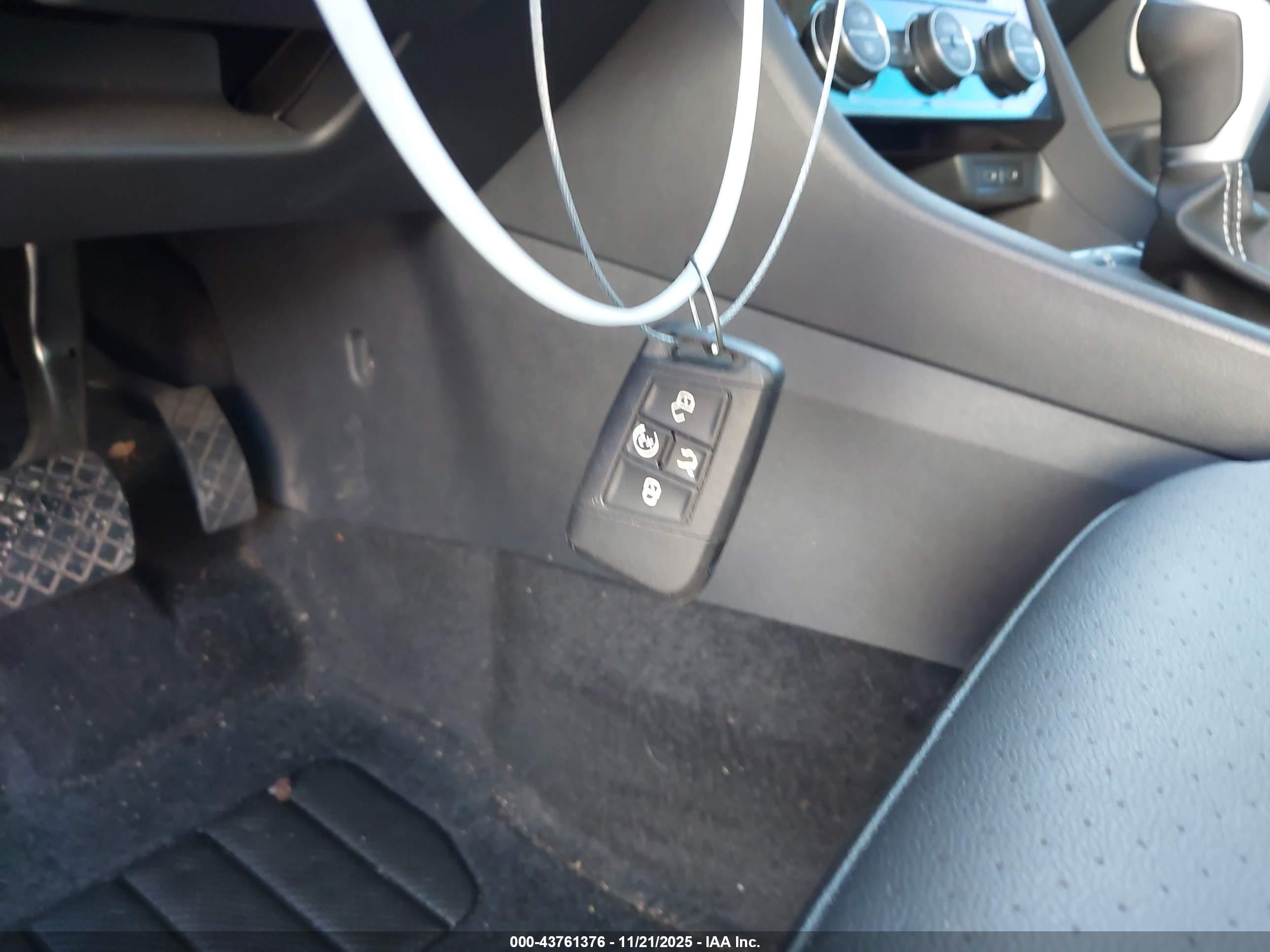 VOLKSWAGEN JETTA image 11