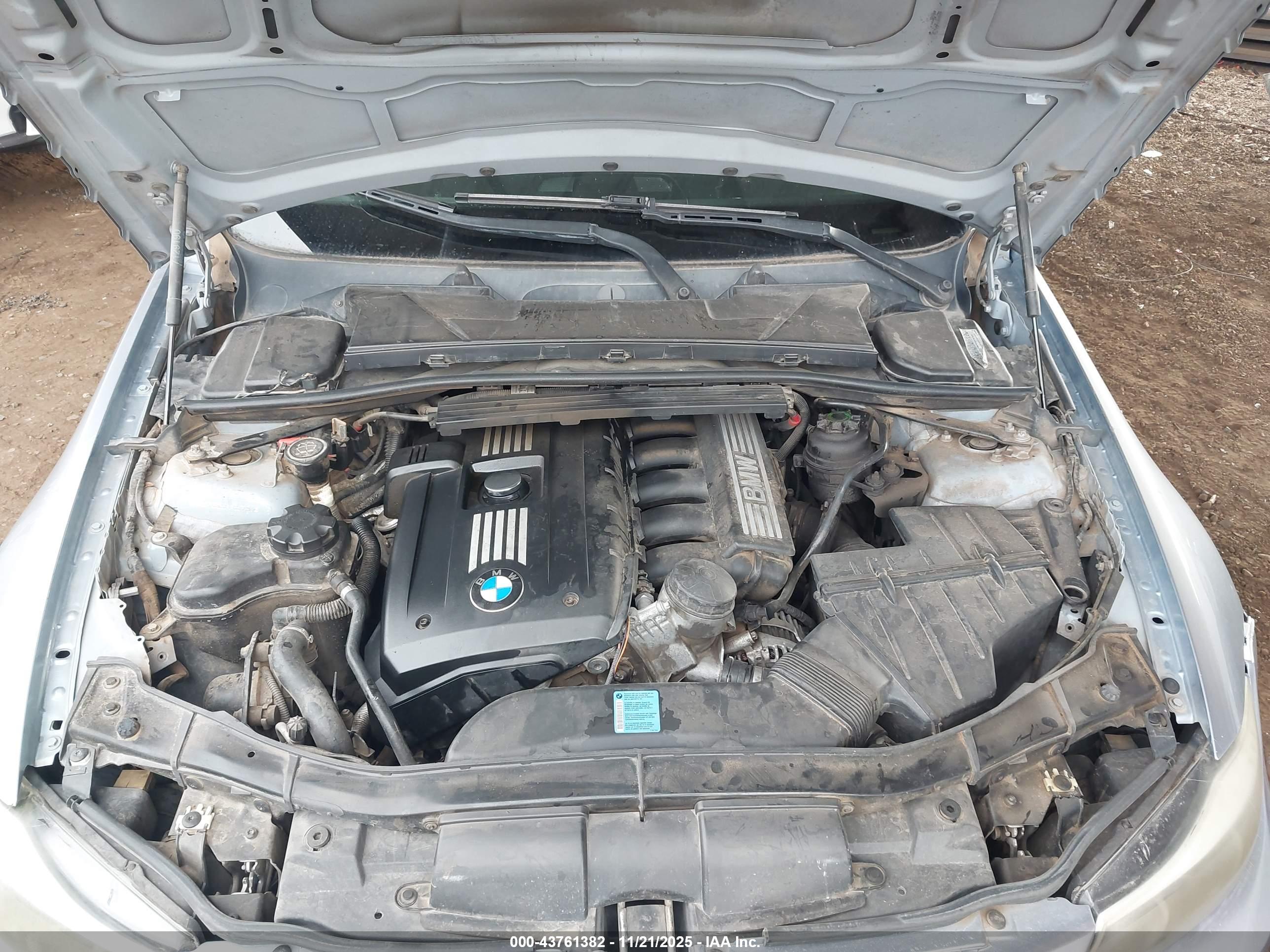 BMW 328I image 10
