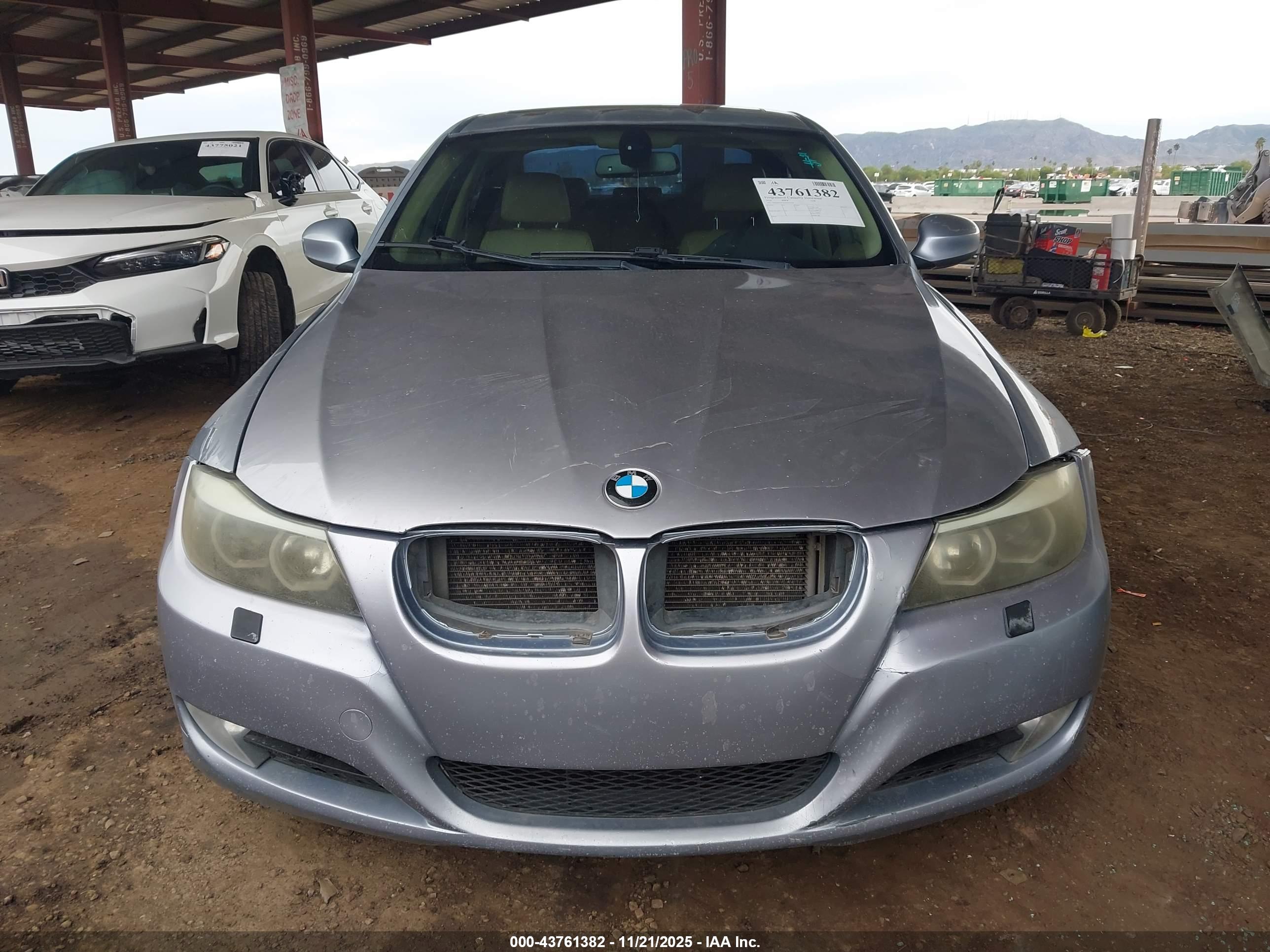BMW 328I image 6