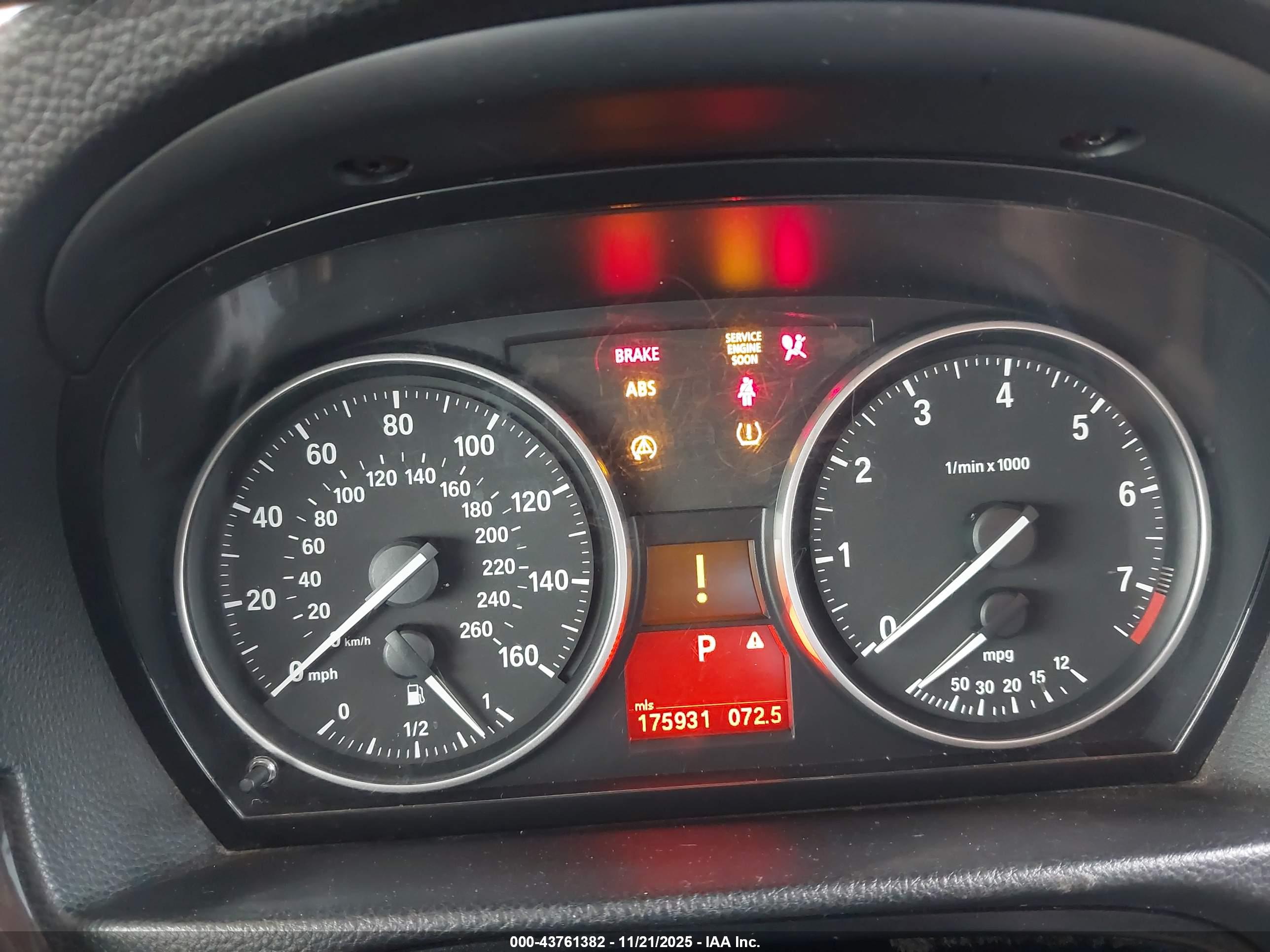 BMW 328I image 7