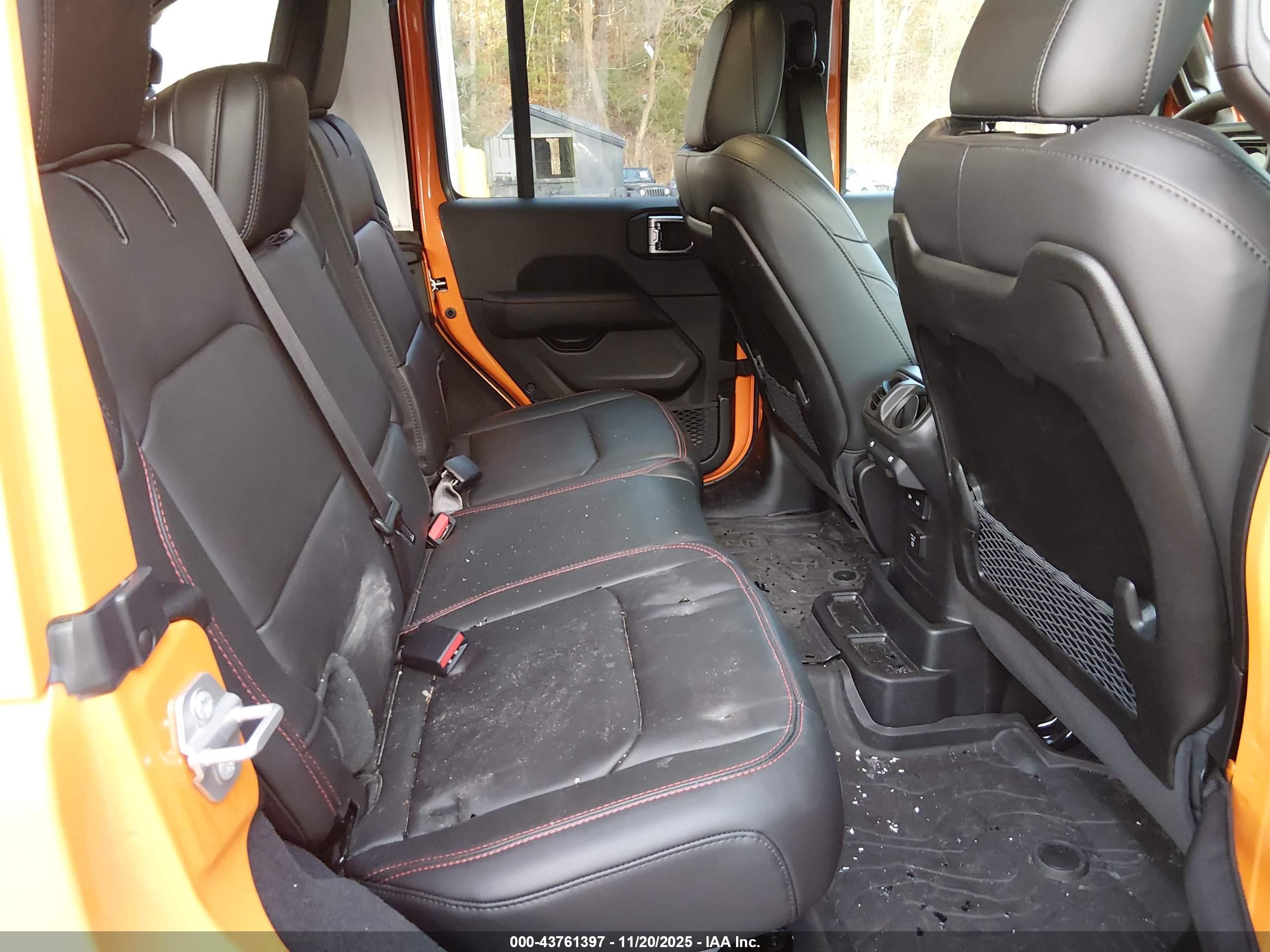JEEP WRANGLER image 8