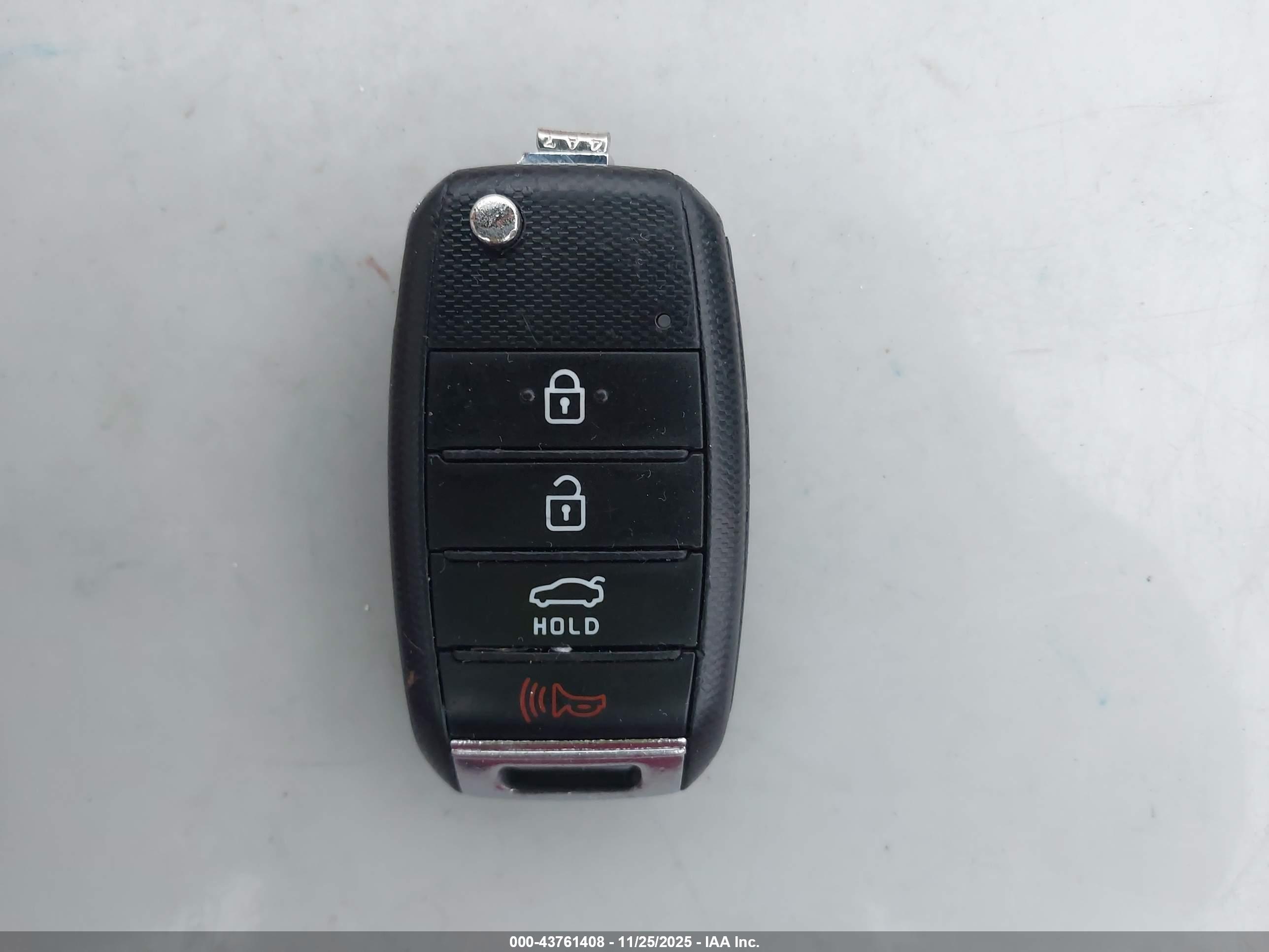 KIA OPTIMA image 11