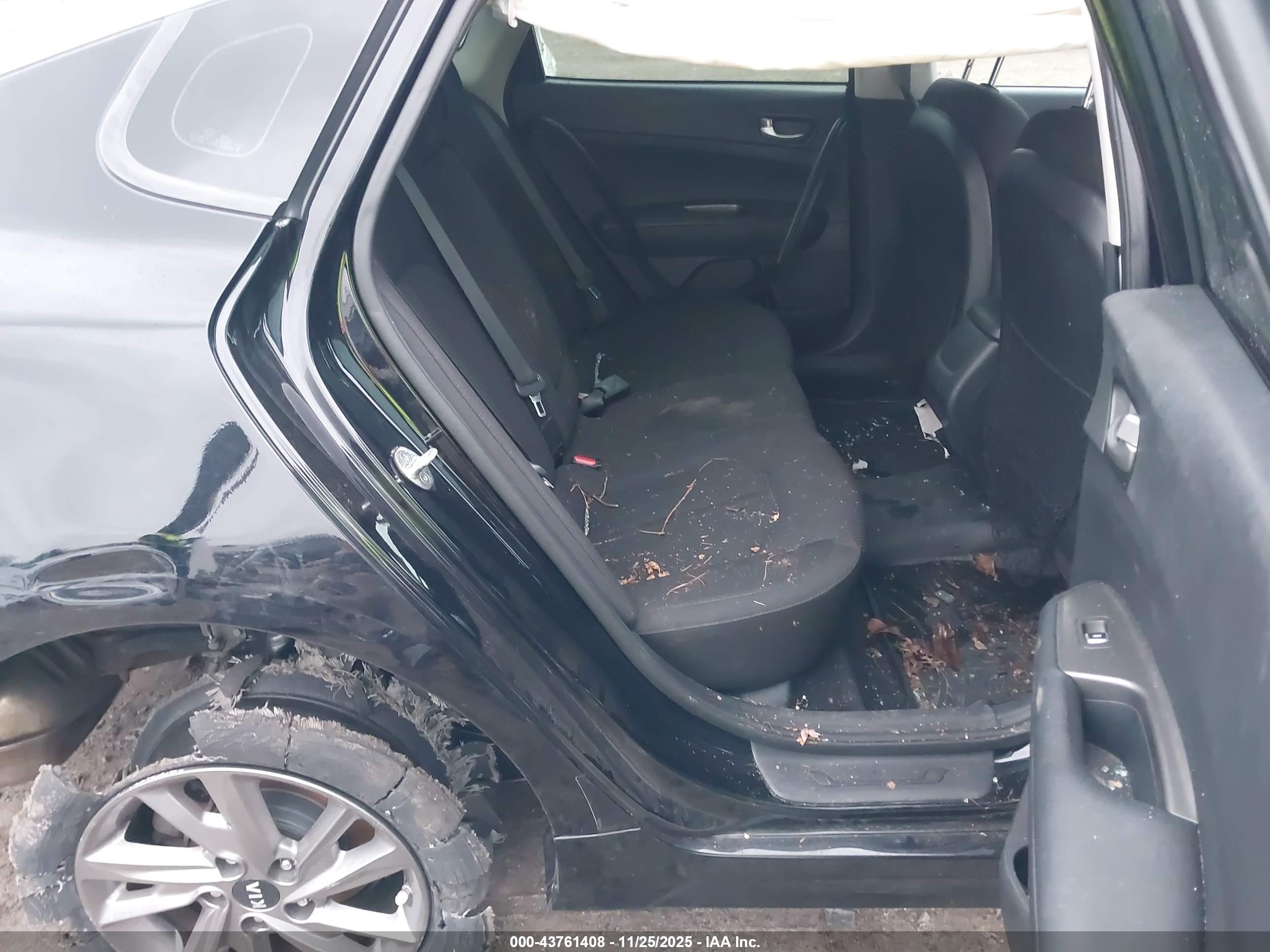 KIA OPTIMA image 8
