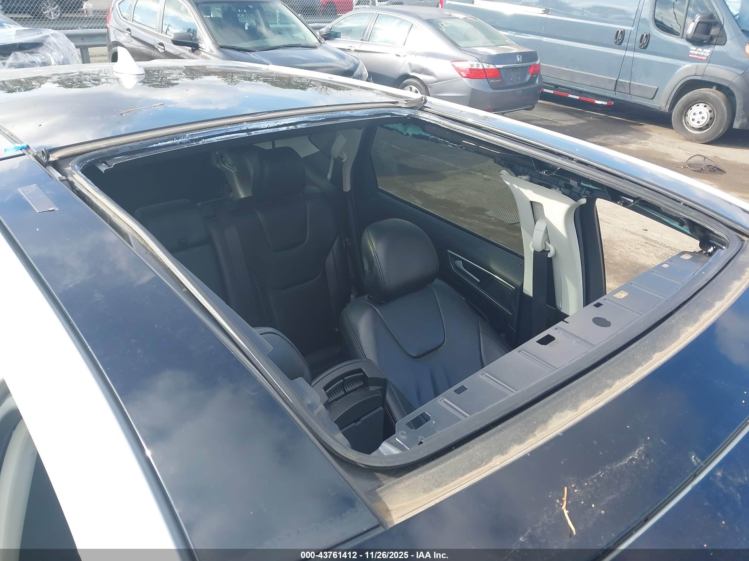 FORD EDGE image 6