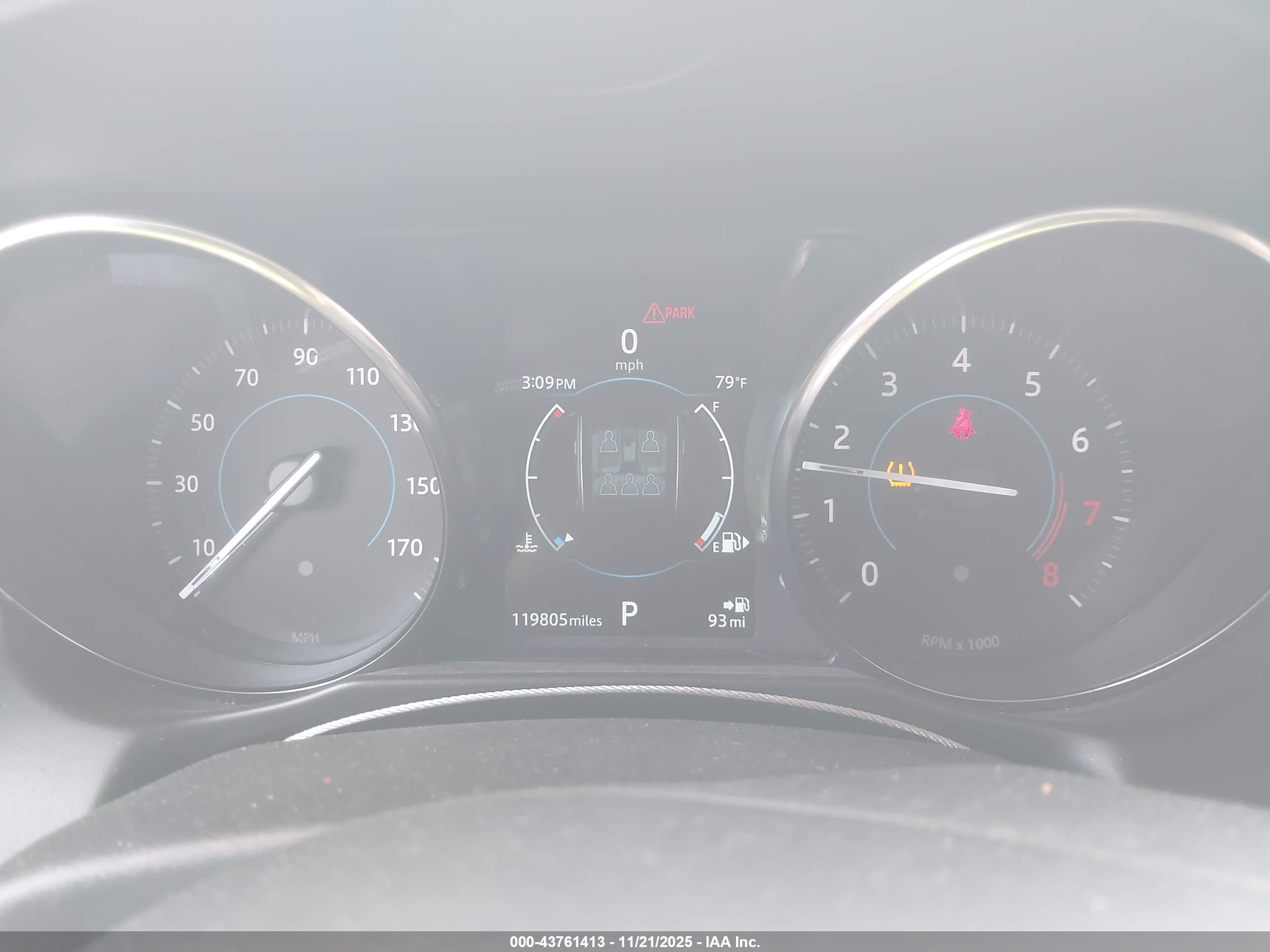 JAGUAR XF image 7