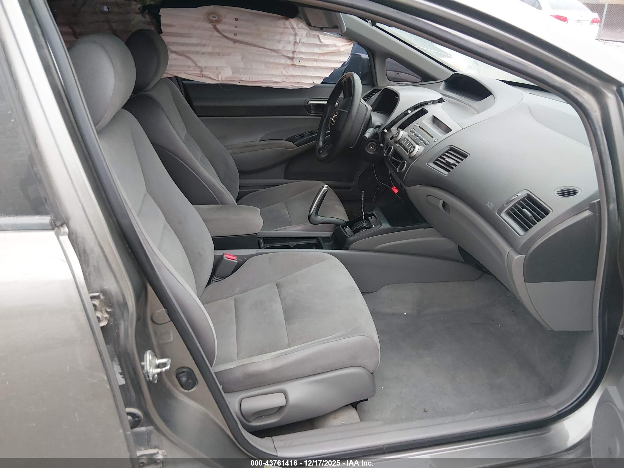 HONDA CIVIC image 5