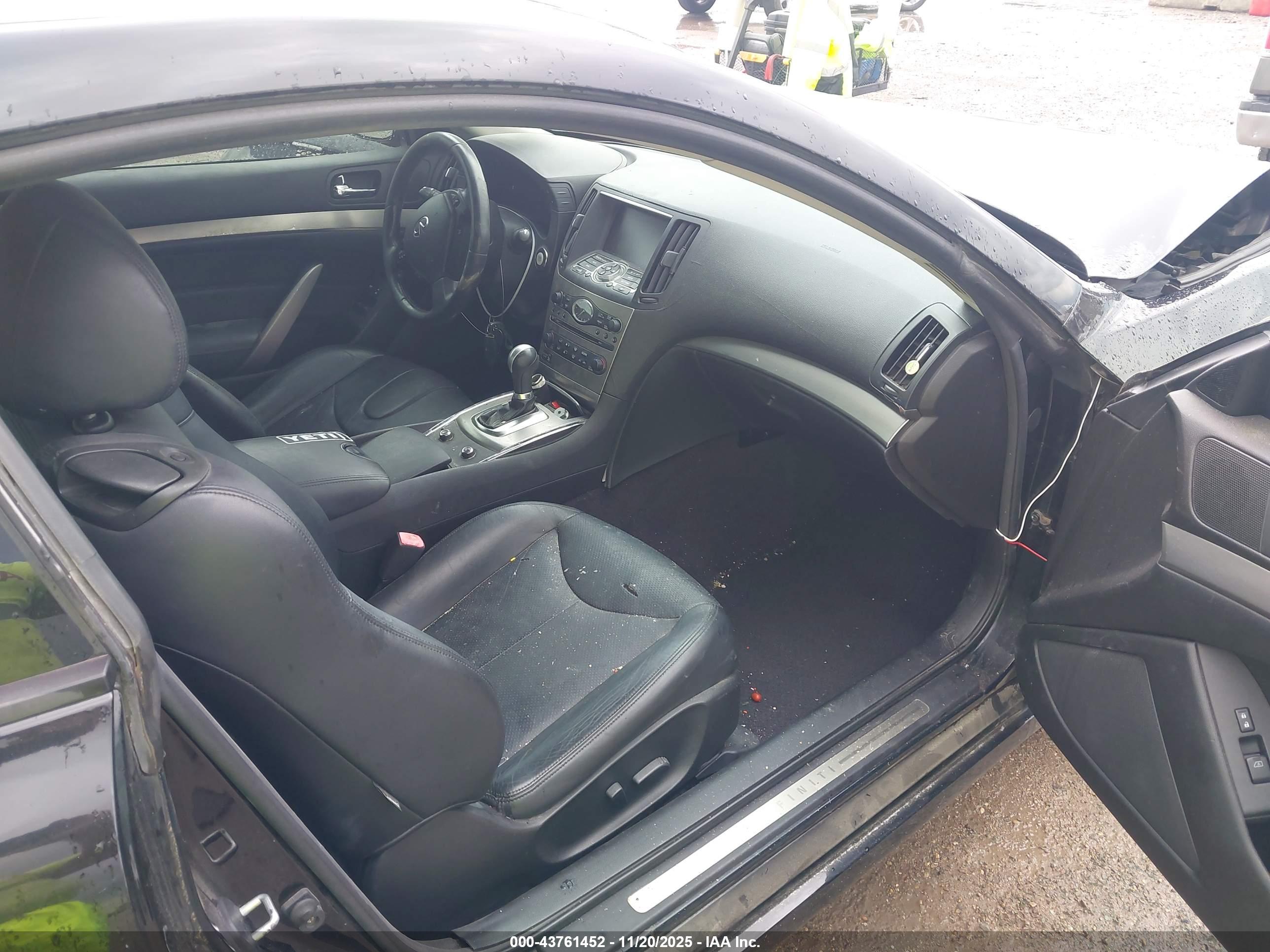 INFINITI G37 image 5
