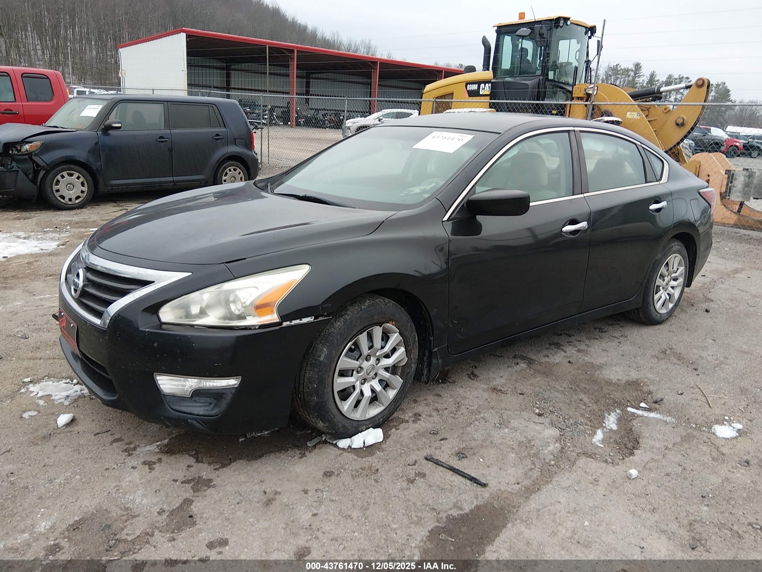NISSAN ALTIMA image 2
