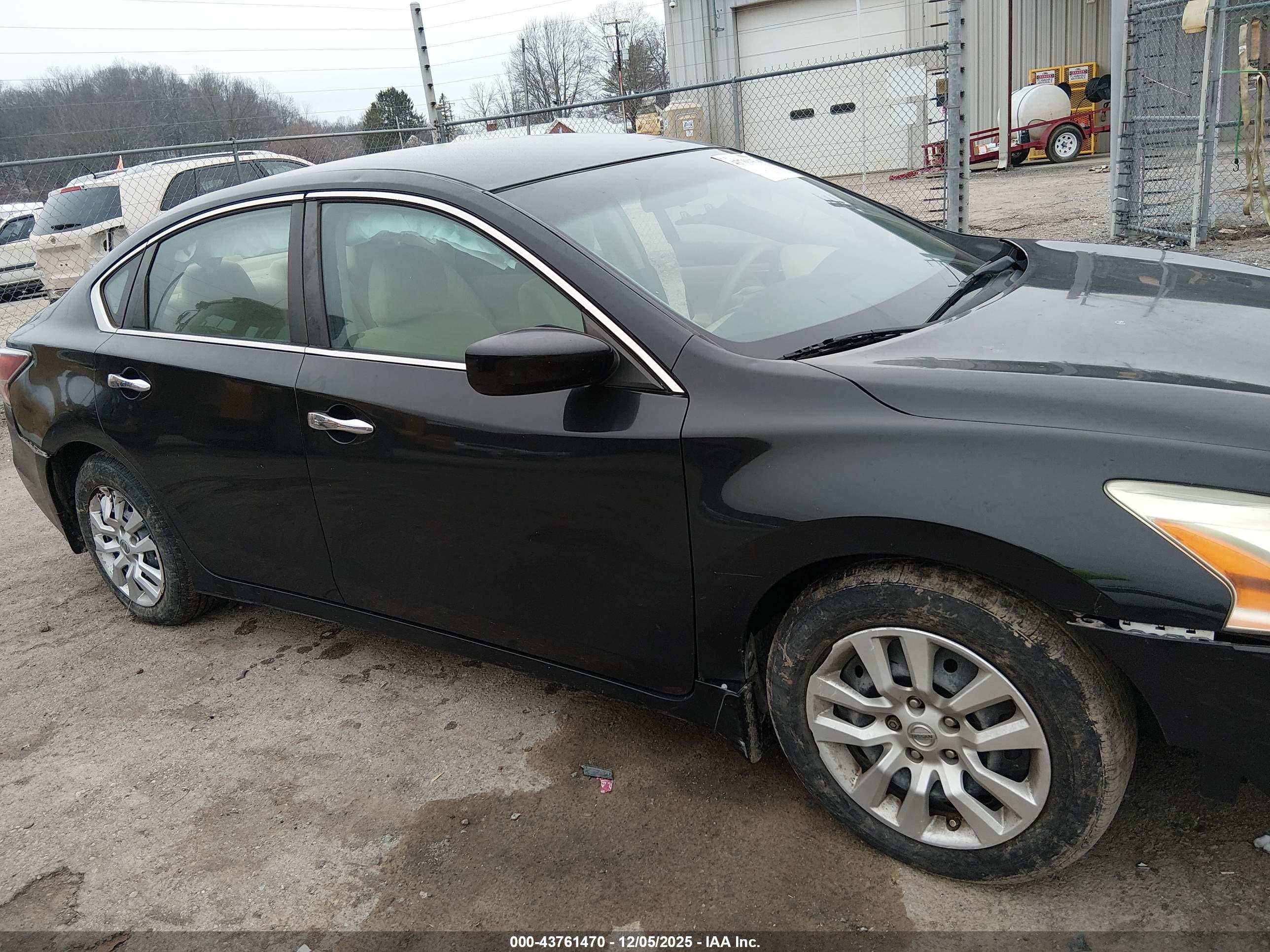 NISSAN ALTIMA image 6