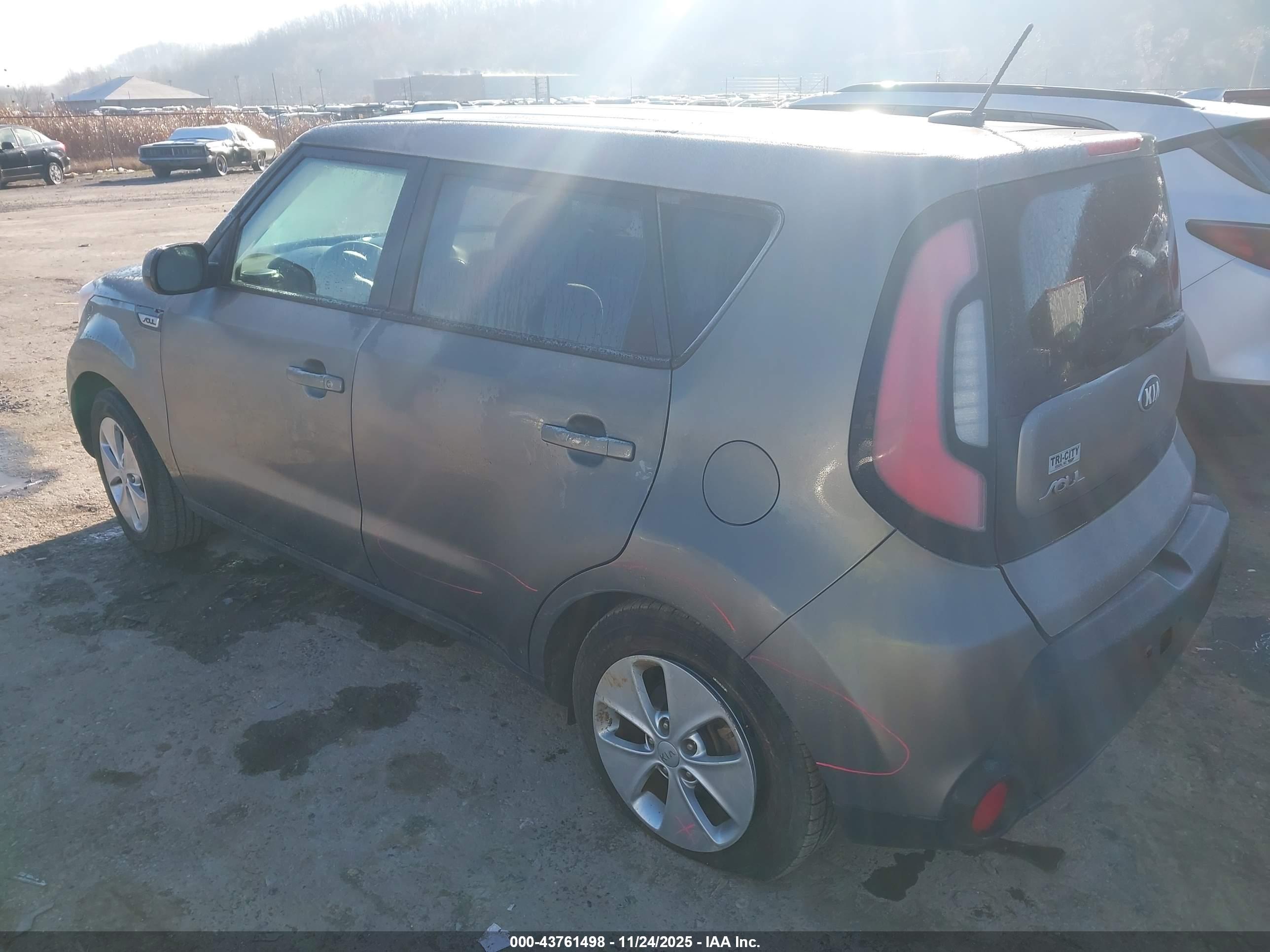 KIA SOUL image 3
