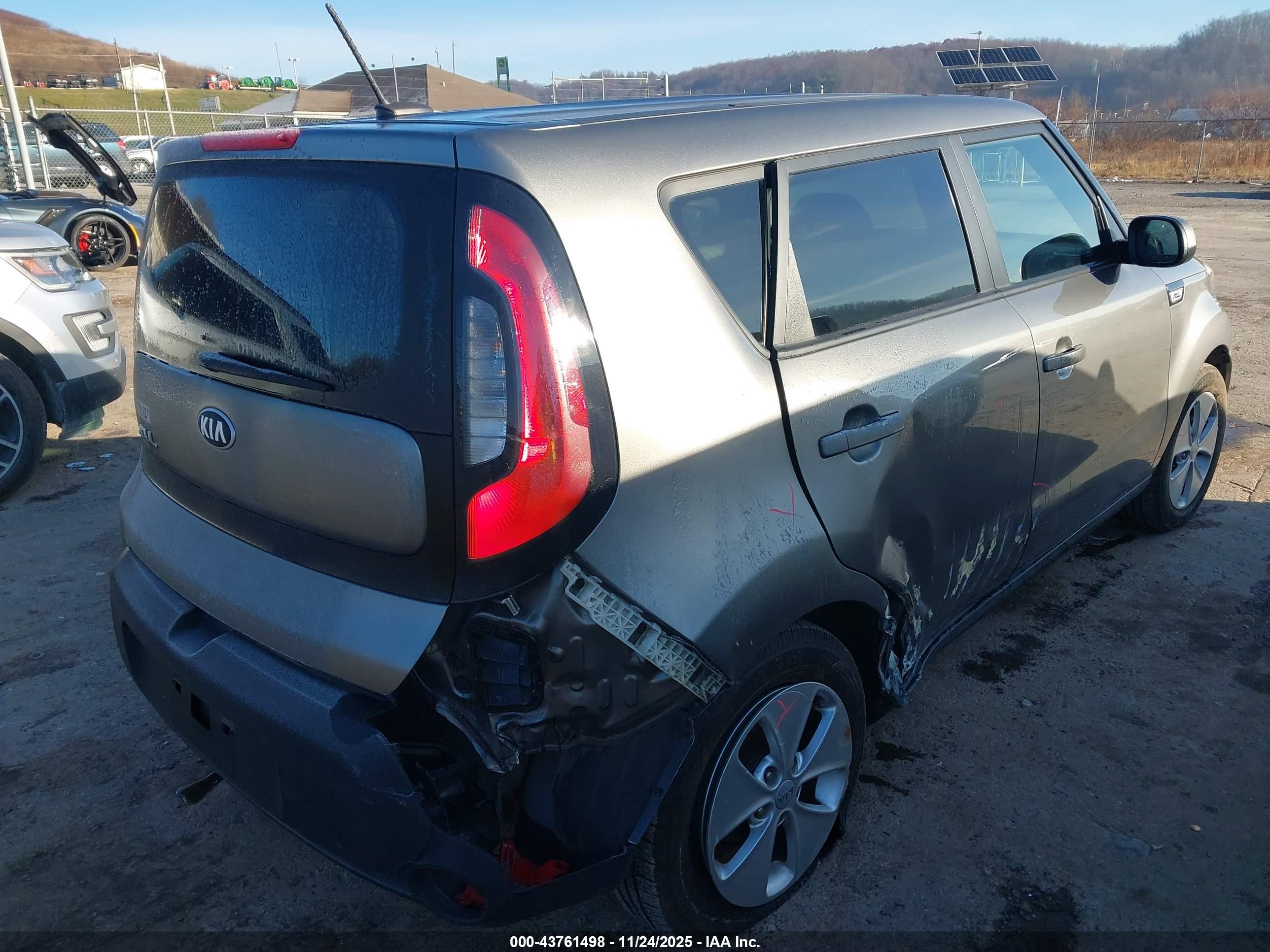 KIA SOUL image 4