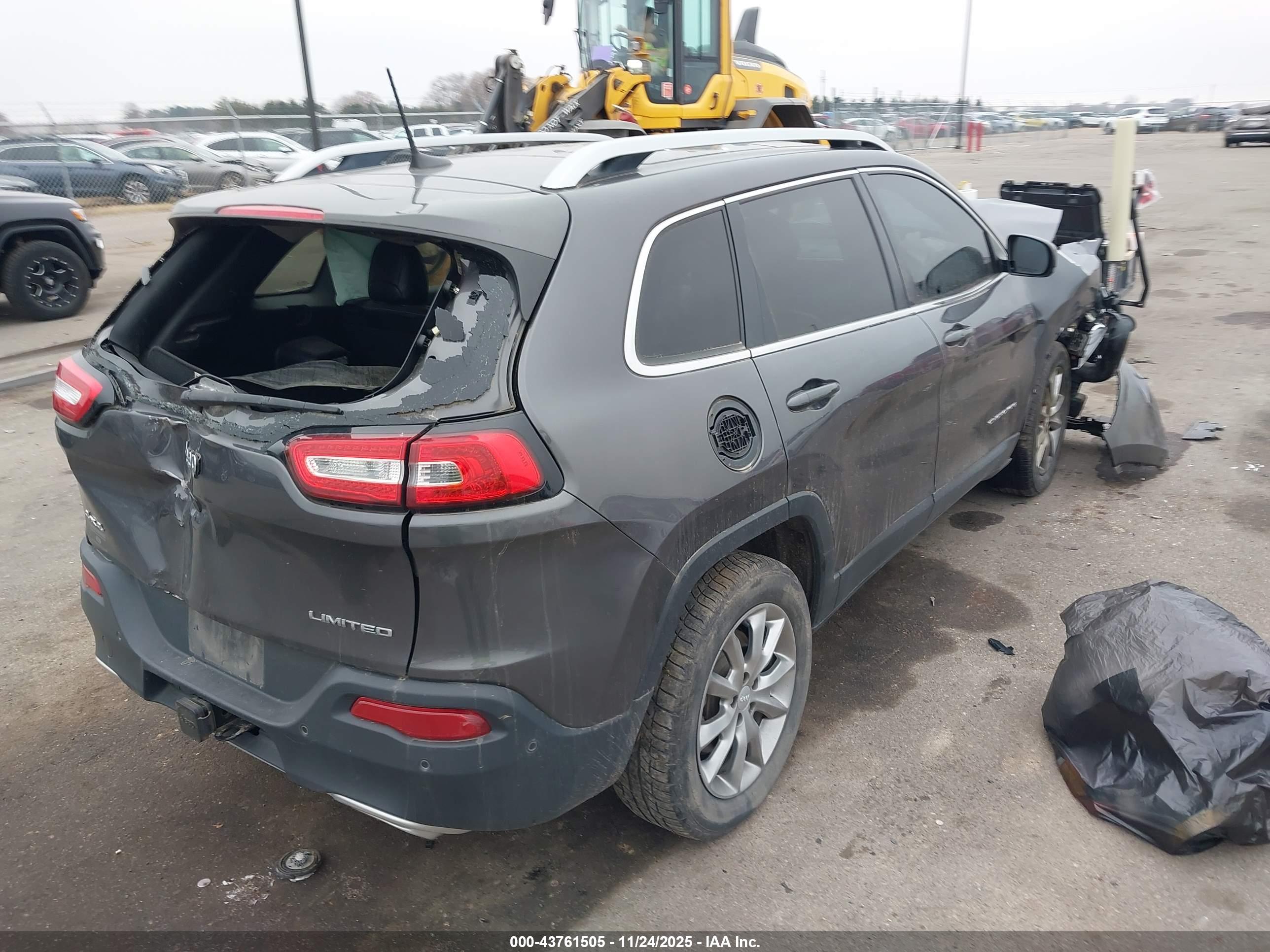JEEP CHEROKEE image 4