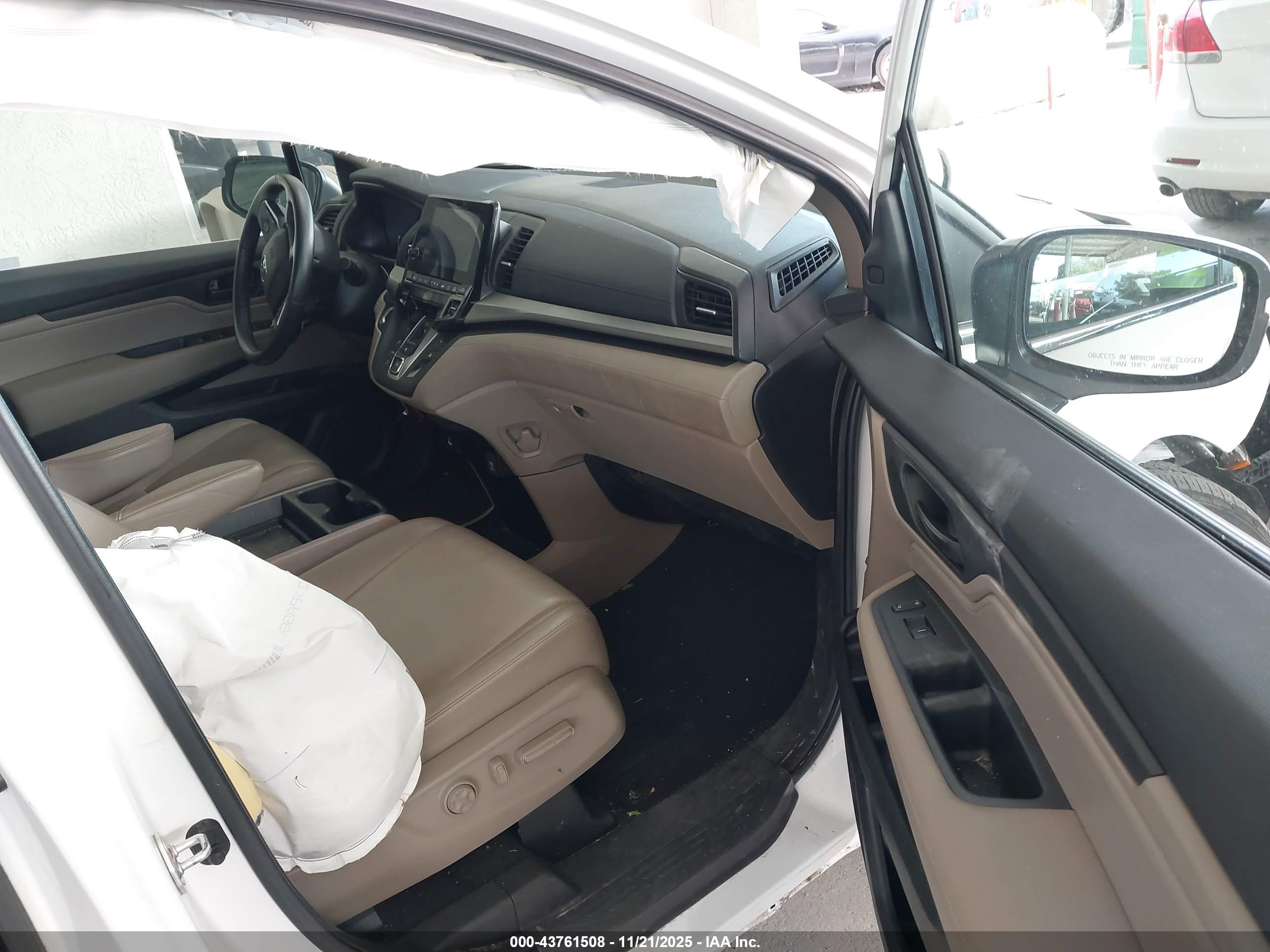 HONDA ODYSSEY image 5