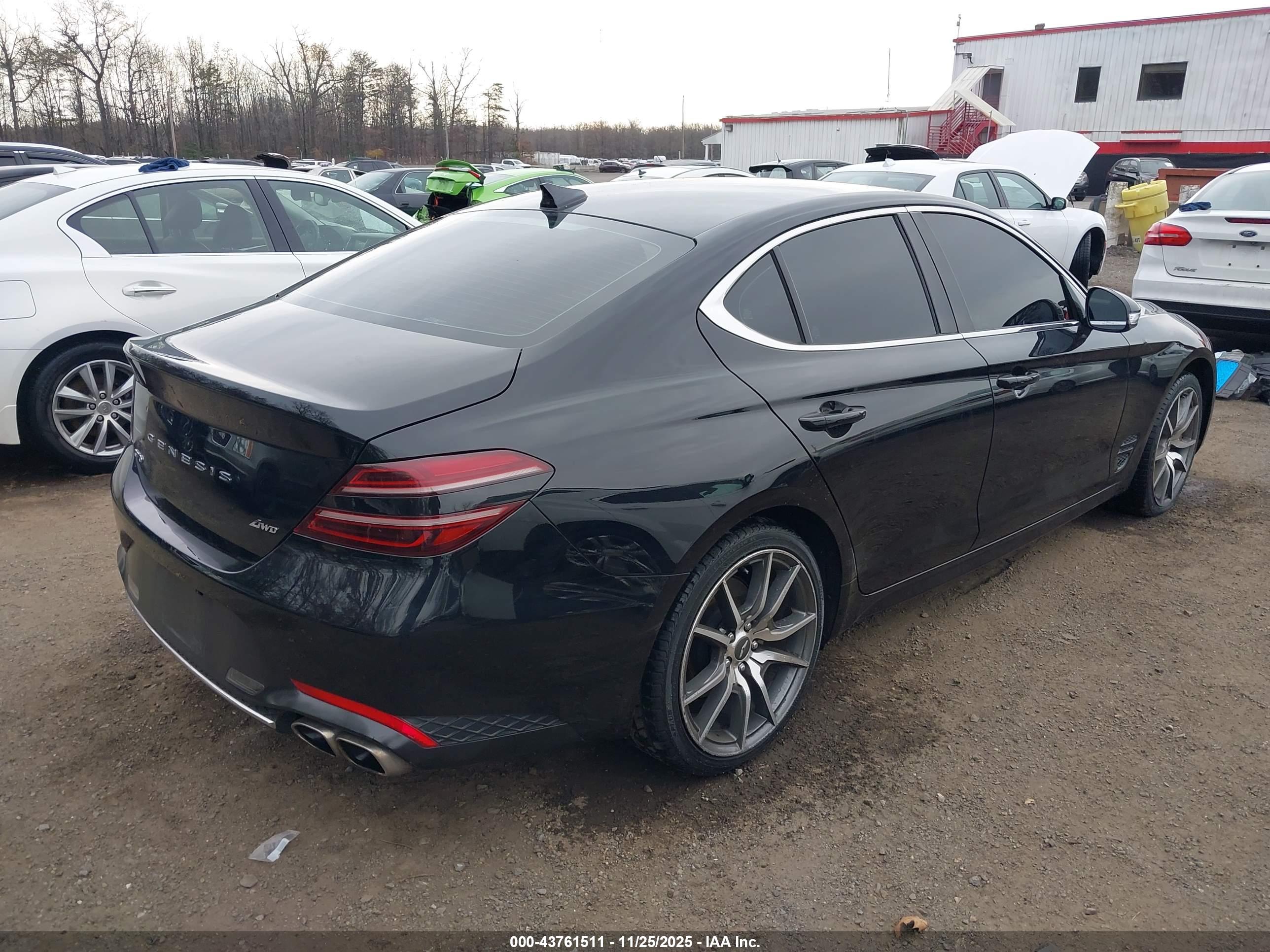 GENESIS G70 image 4
