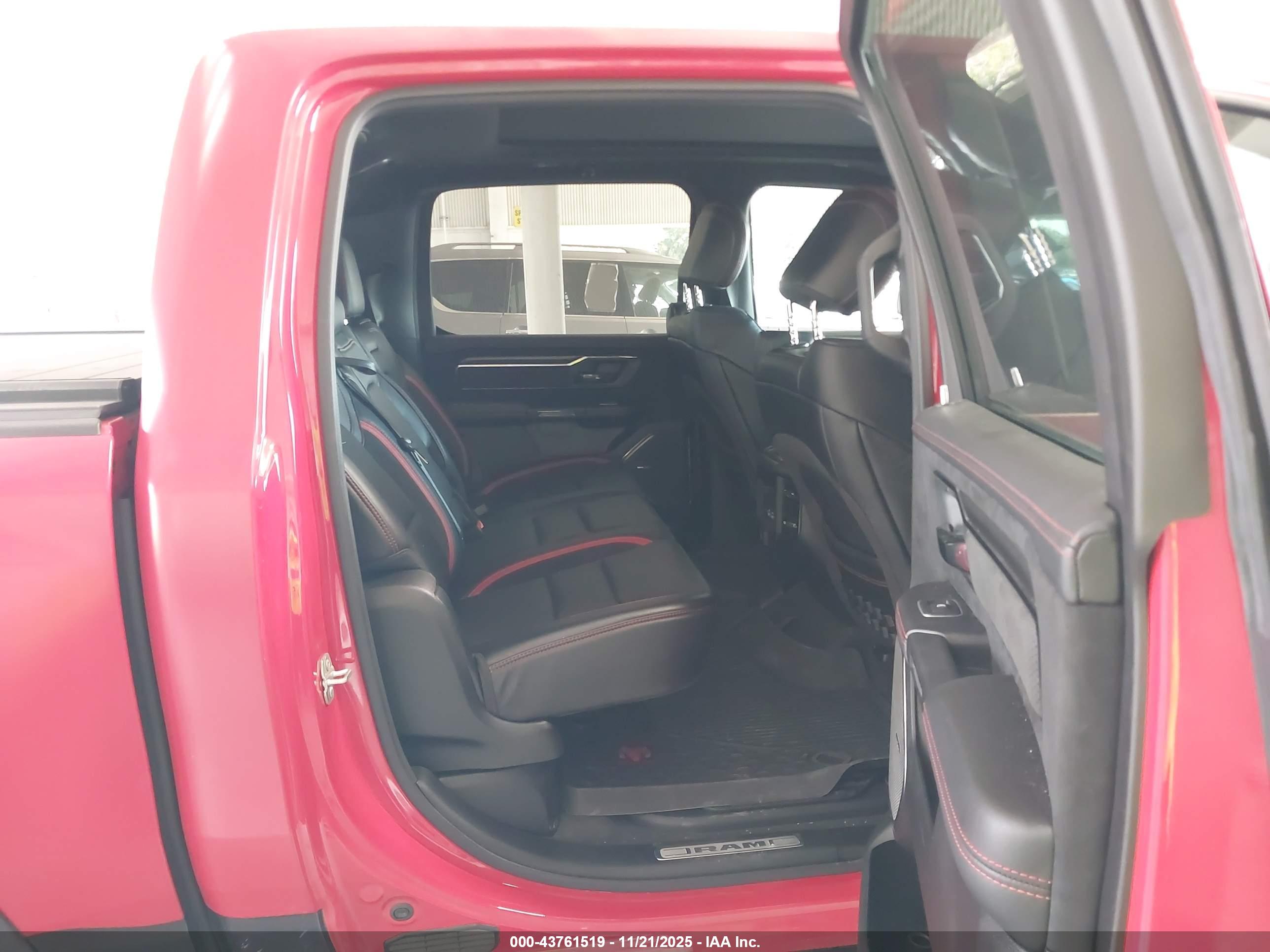 RAM 1500 image 8
