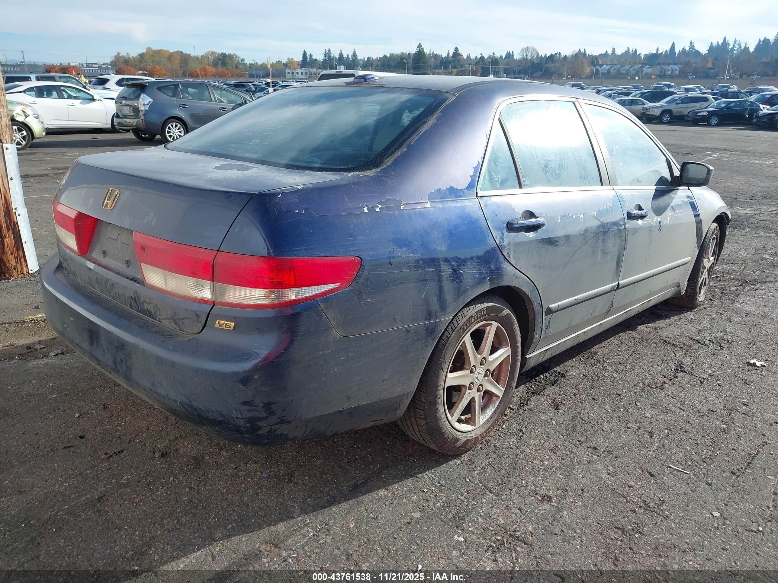 HONDA ACCORD image 4