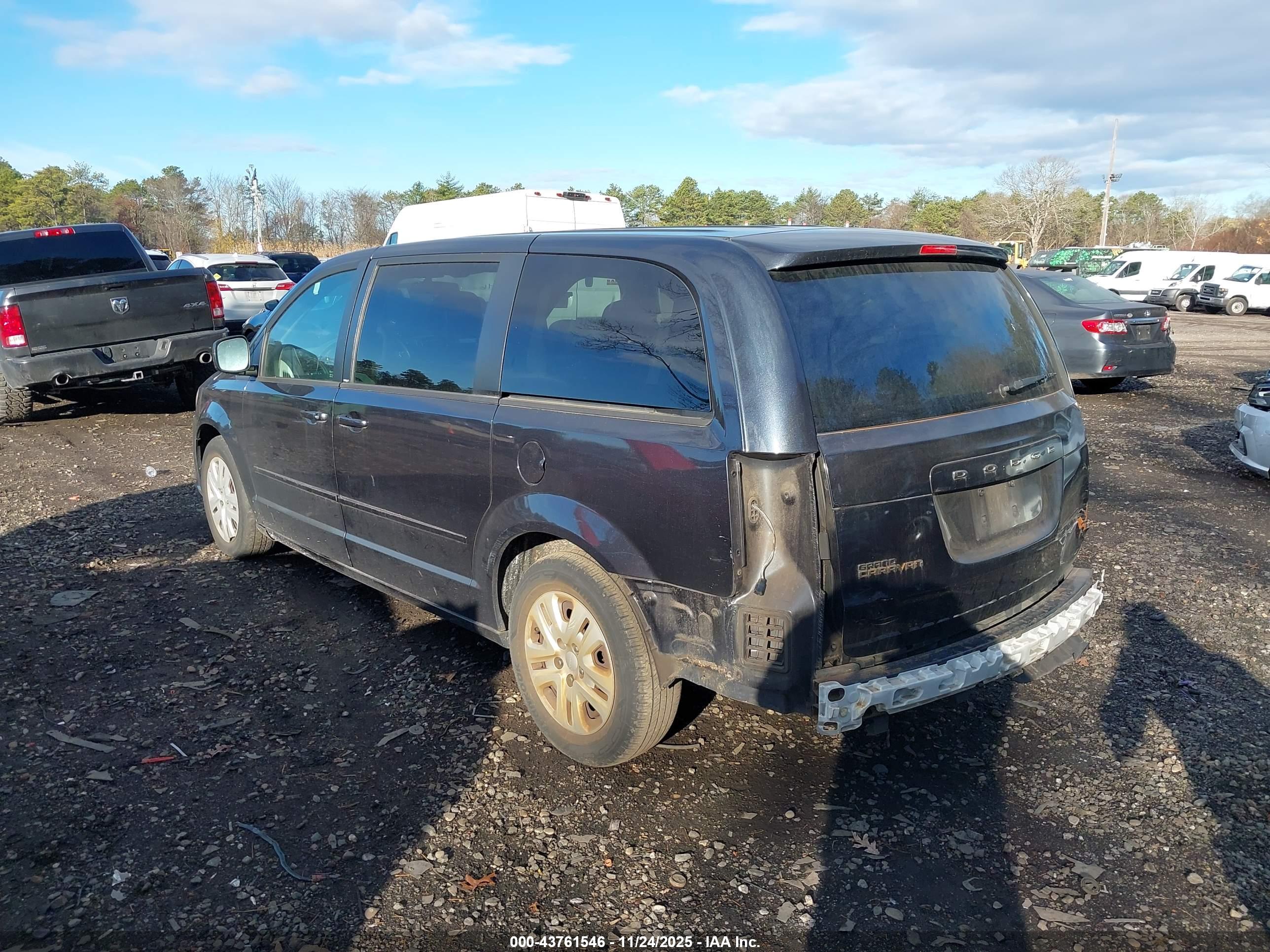 DODGE GRAND image 3