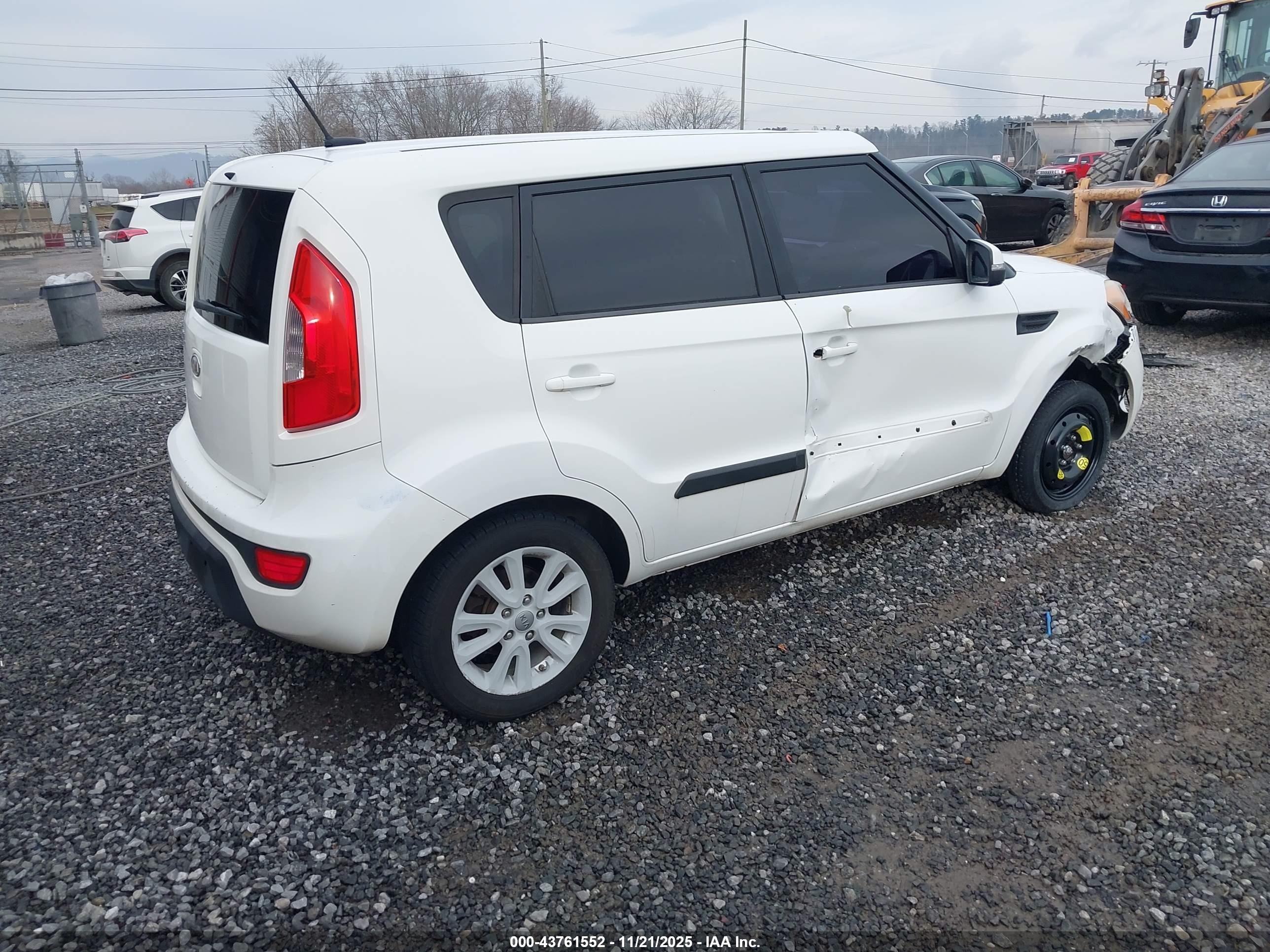 KIA SOUL image 4