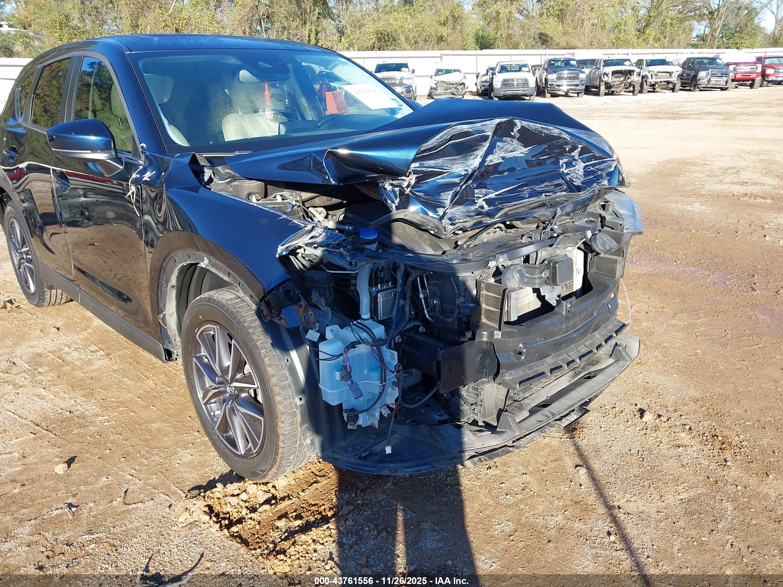 MAZDA CX-5 image 6