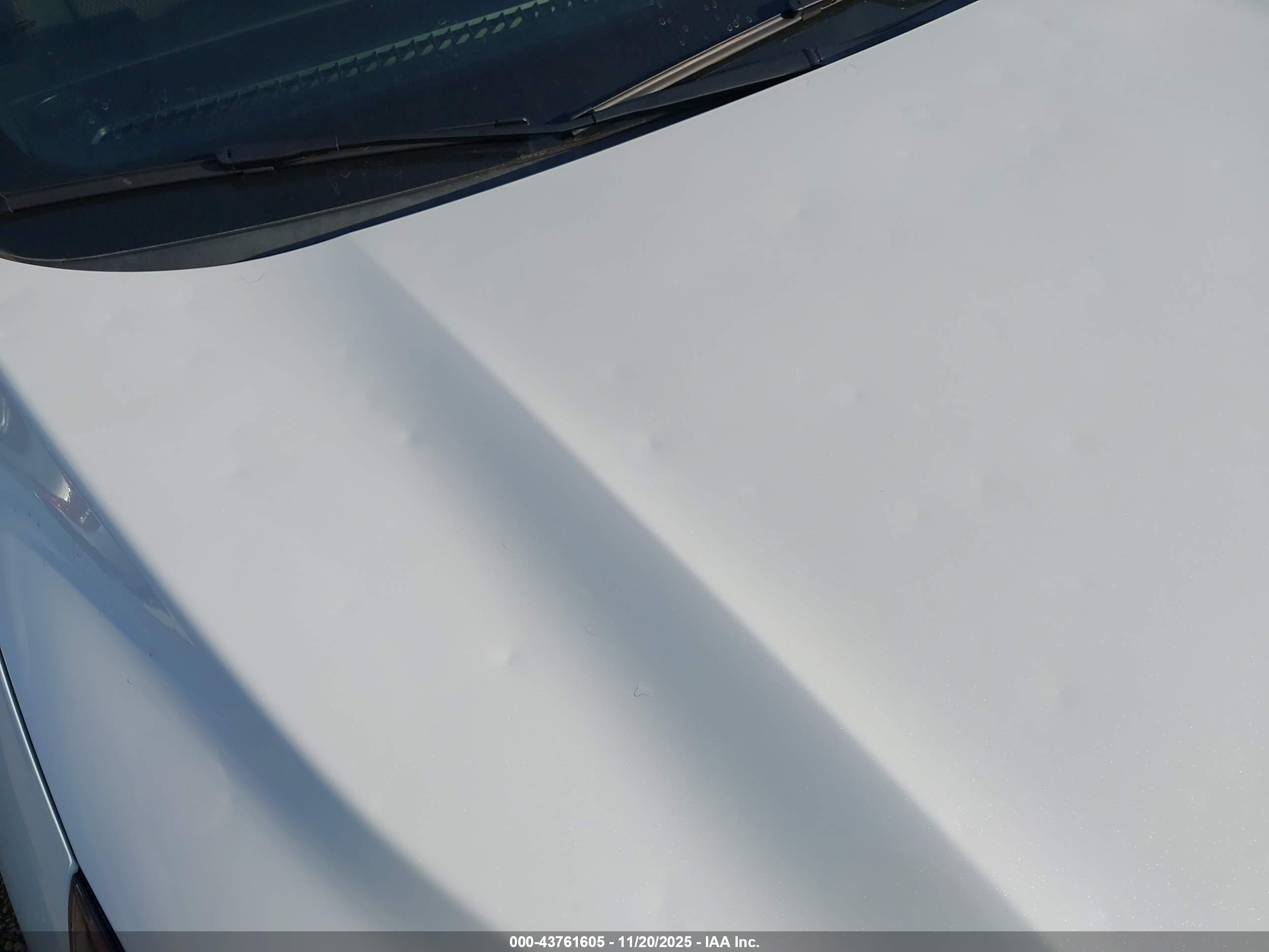 FORD ESCAPE image 6