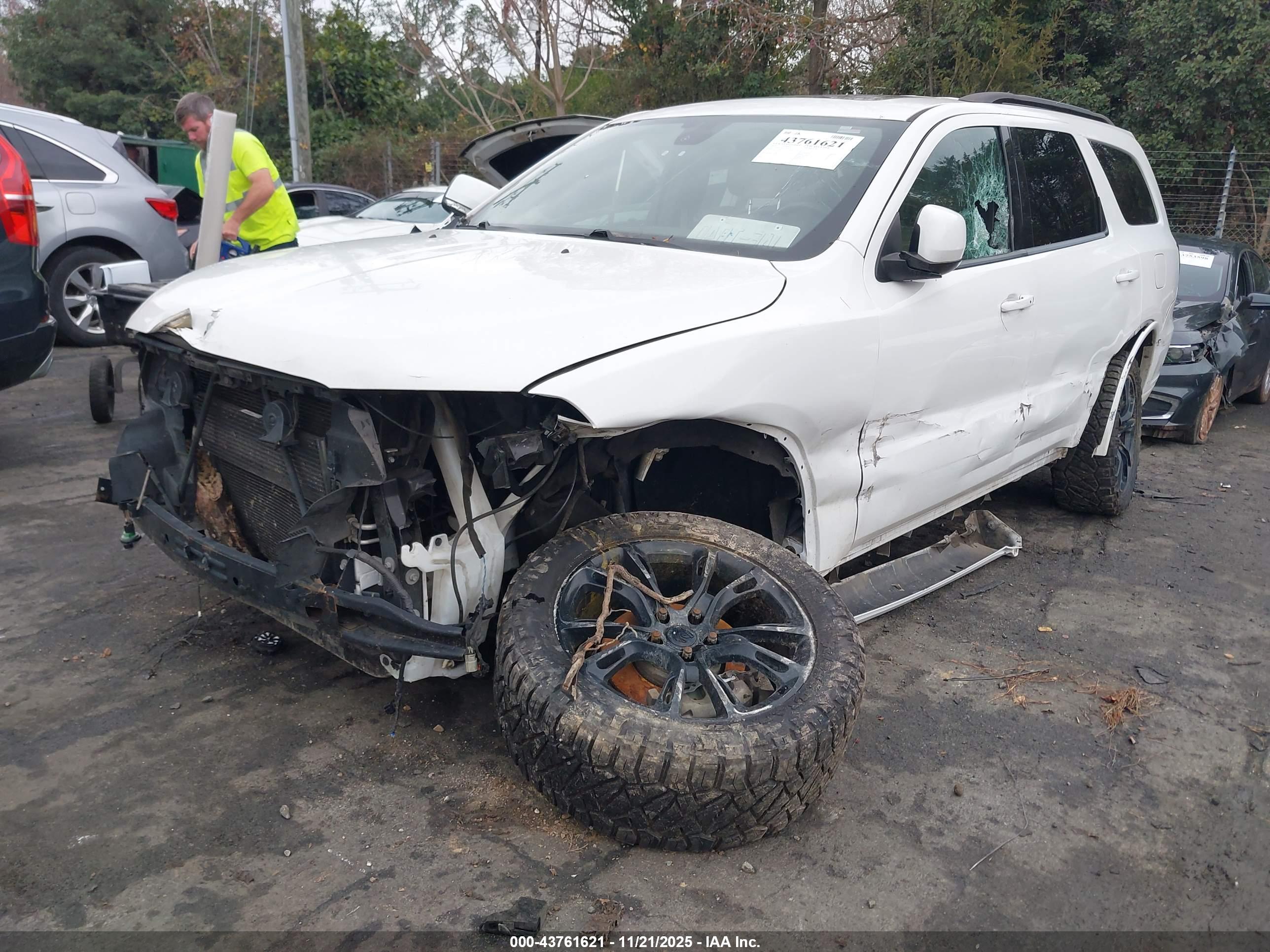 DODGE DURANGO image 2