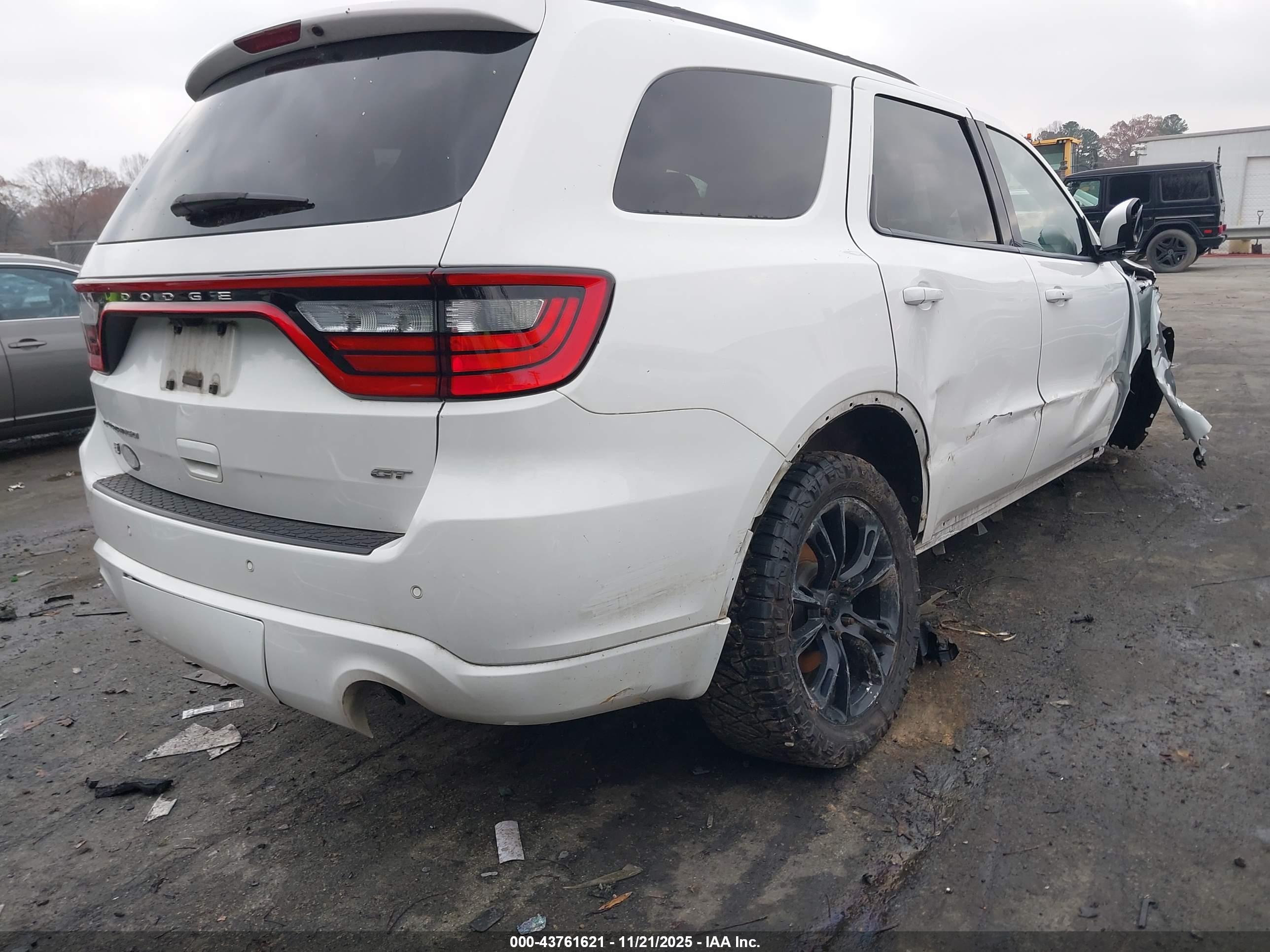 DODGE DURANGO image 4