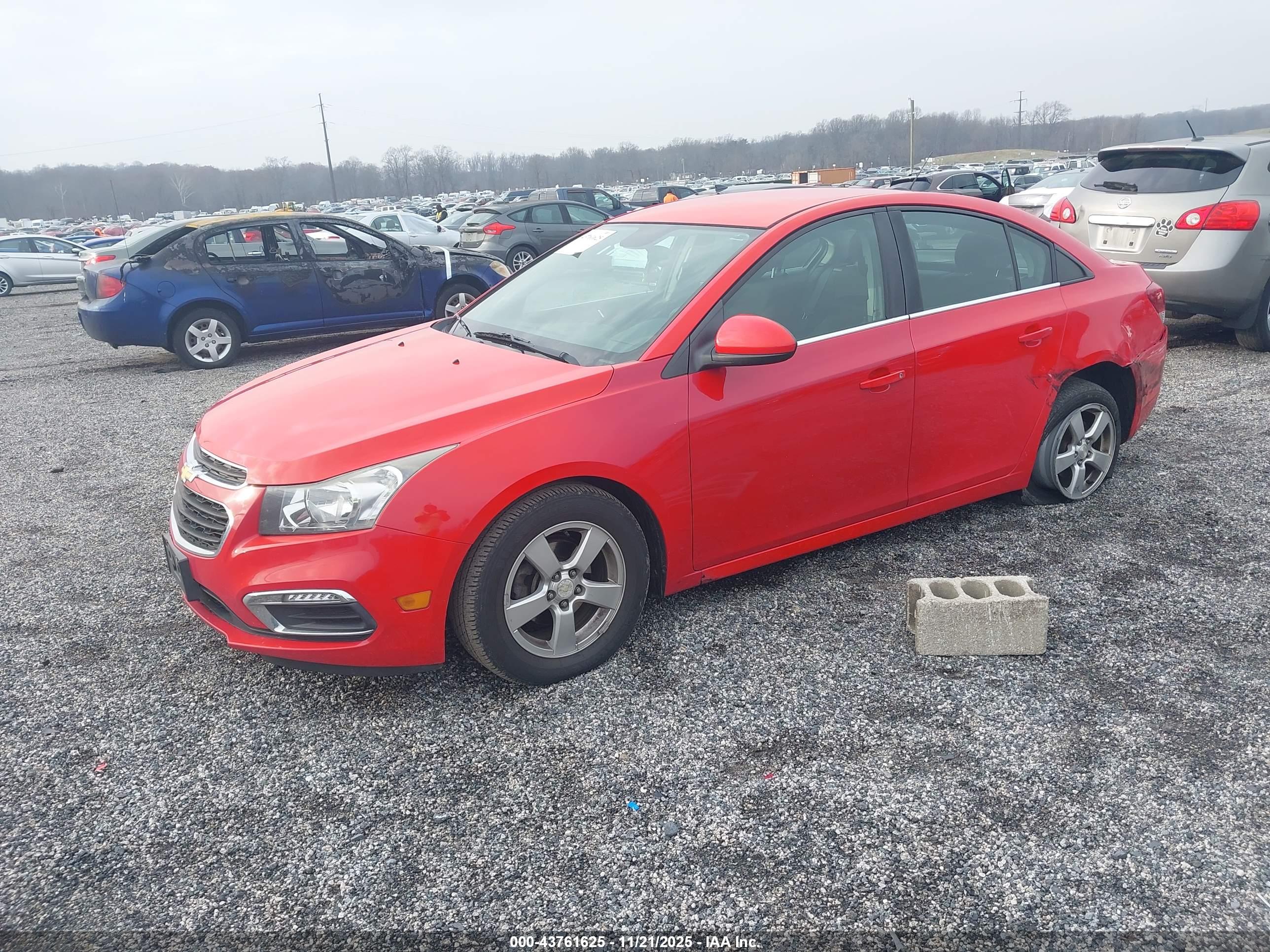CHEVROLET CRUZE image 2