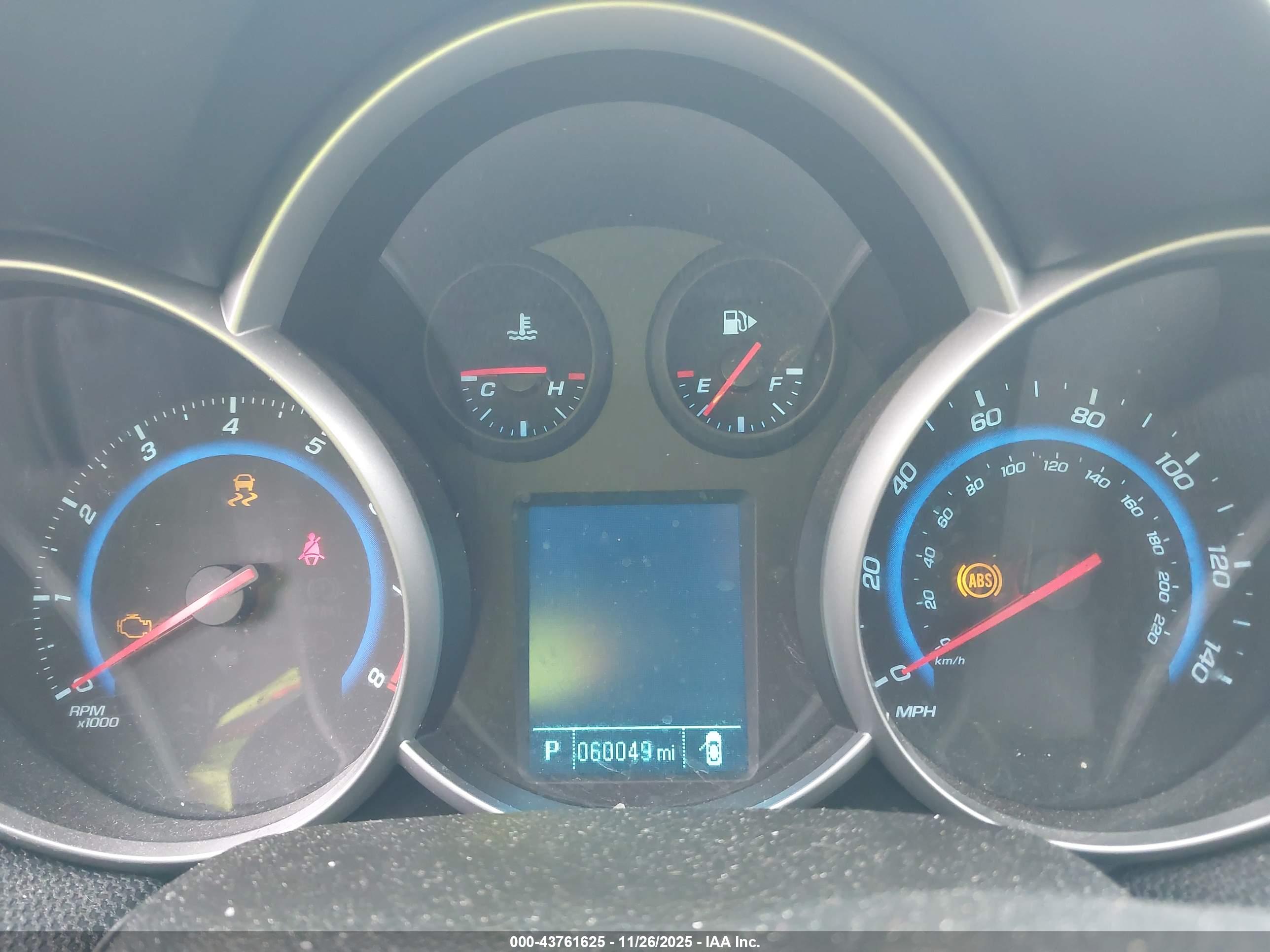 CHEVROLET CRUZE image 7